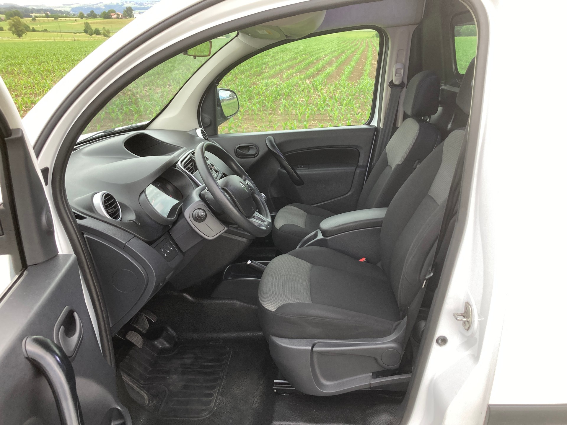RENAULT Kangoo Medium dCi 95 ENERGY Business-image-7