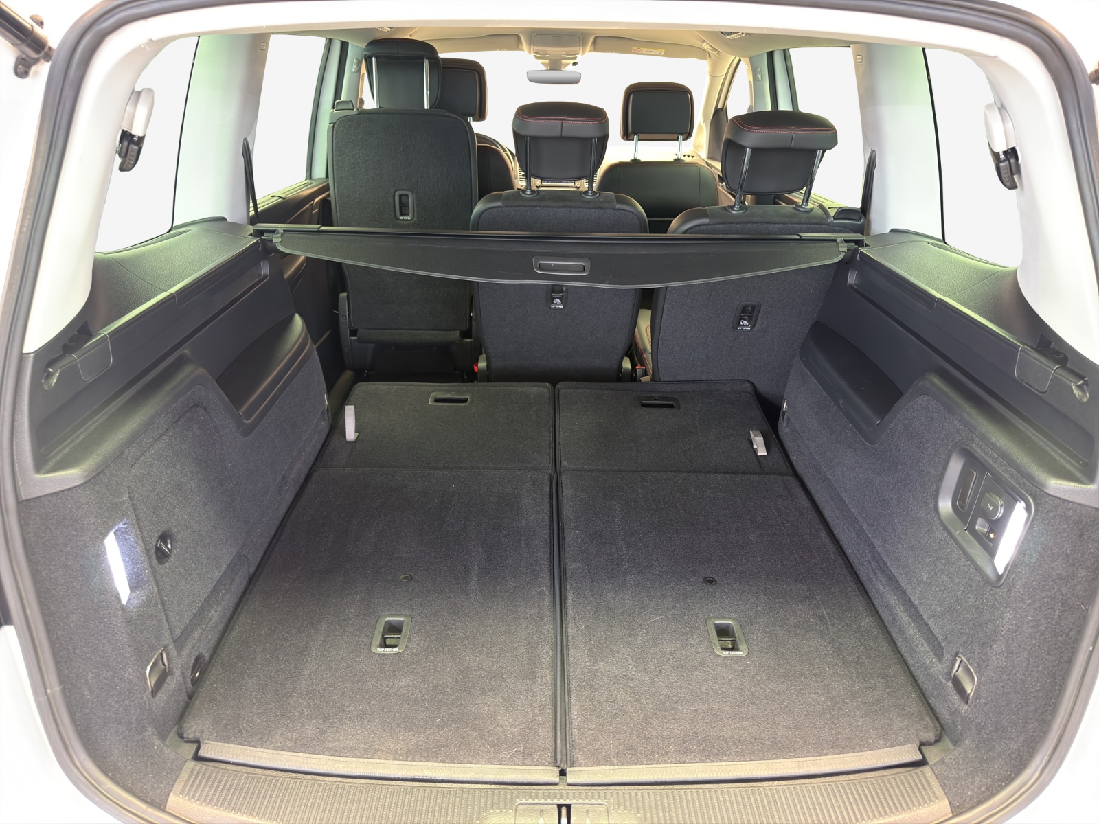SEAT Alhambra 1.4 TSI DSG Hola FR-image-12