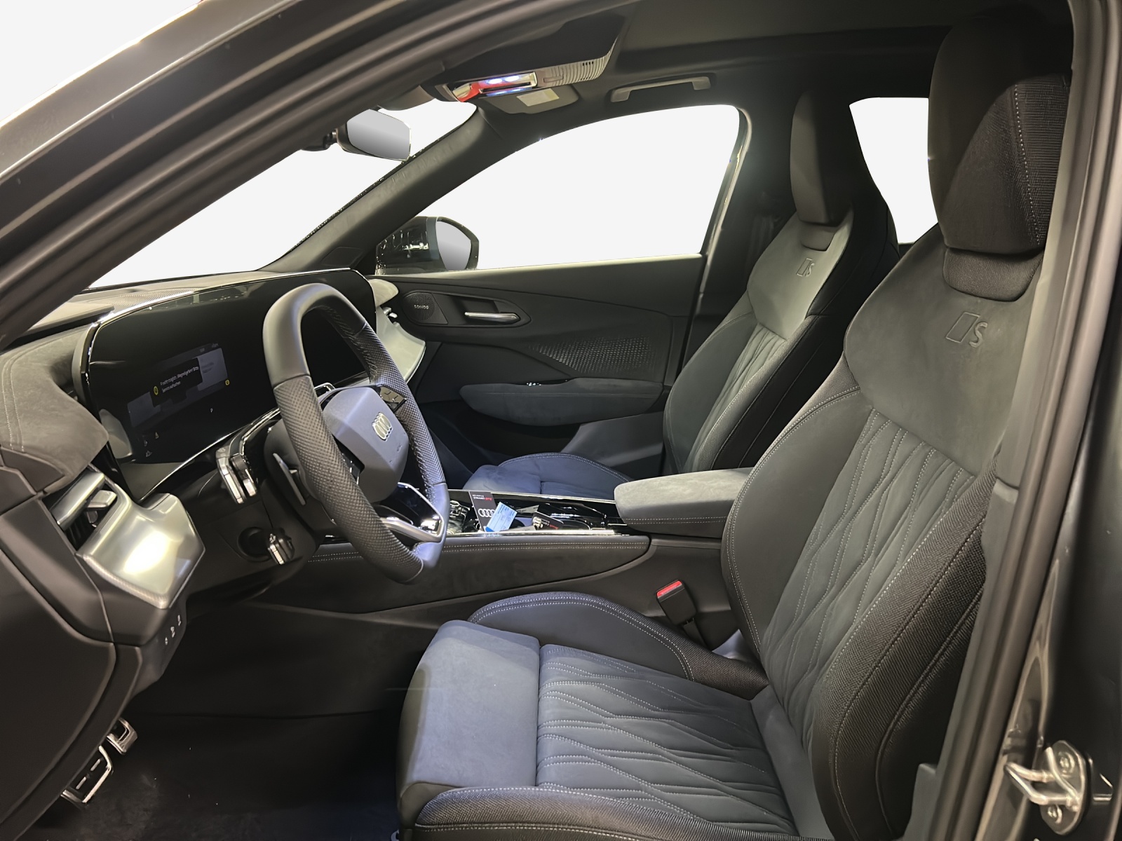 AUDI Q3 SUV 110 kW TFSI S tronic-image-7