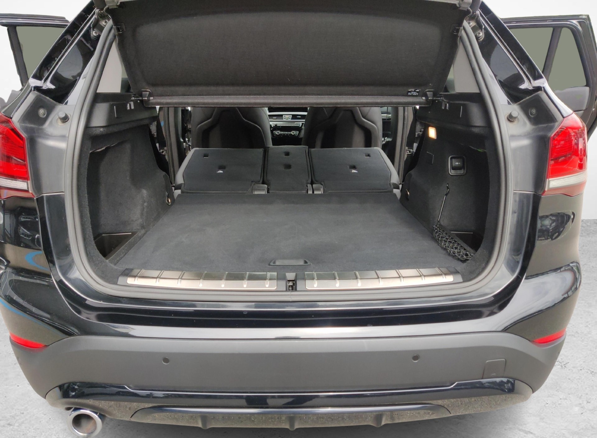 BMW X1 25e xDrive Sport Line-image-19