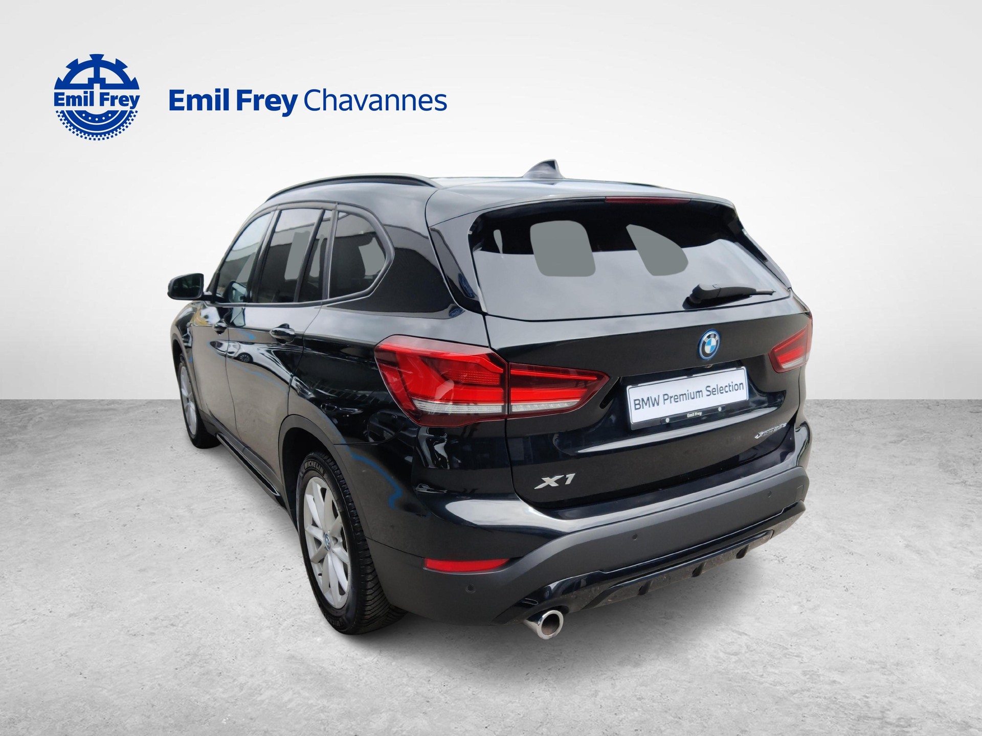 BMW X1 25e xDrive Sport Line-image-3