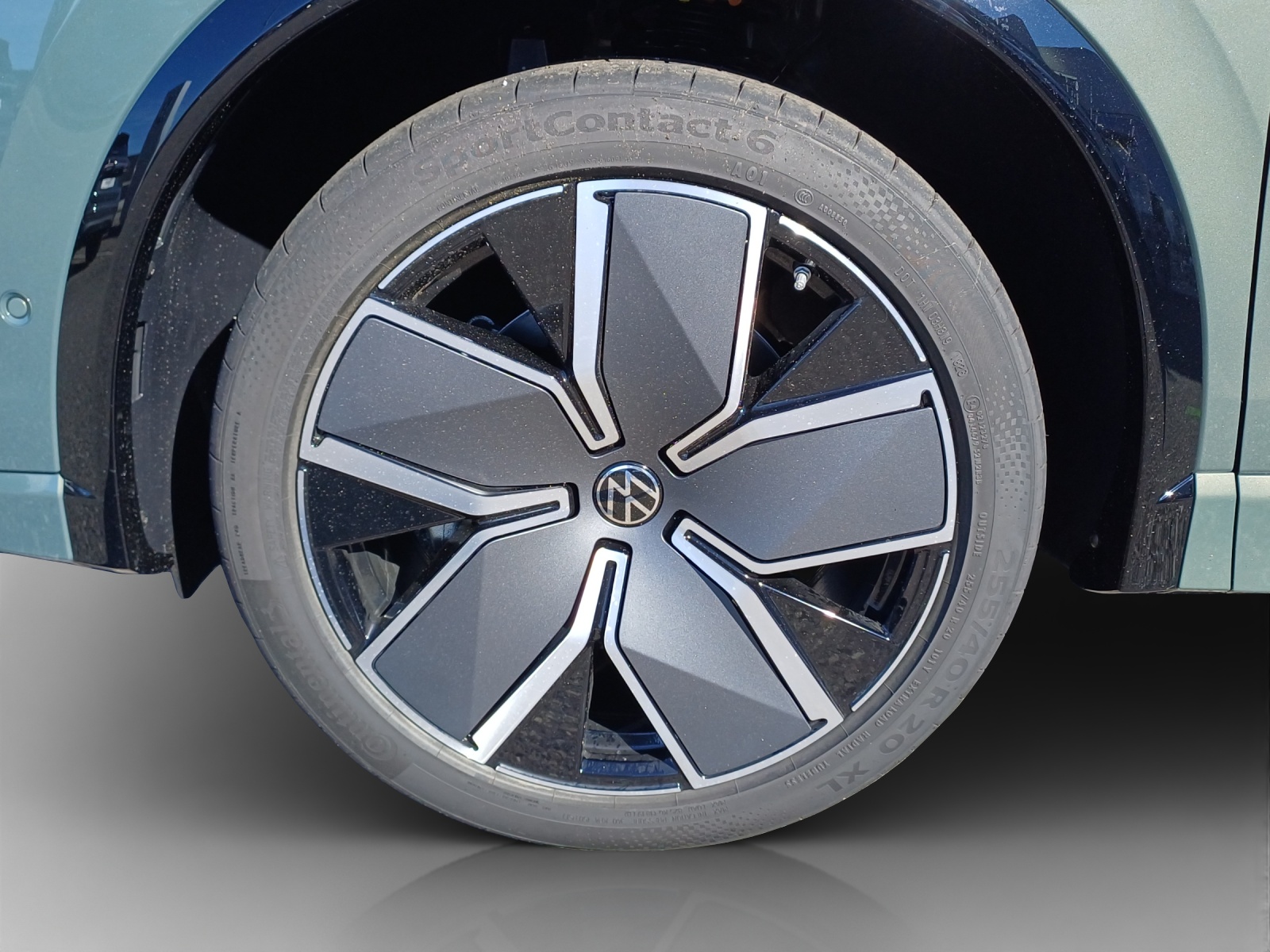 VW Tiguan 2.0 TSI DSG R-Line Plus 4Motion-image-15