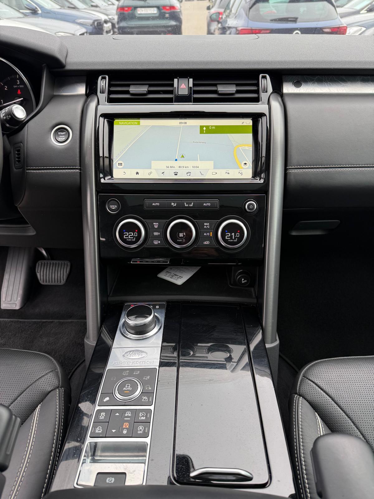 LAND ROVER Discovery 3.0 TDV6 First Edition-image-19