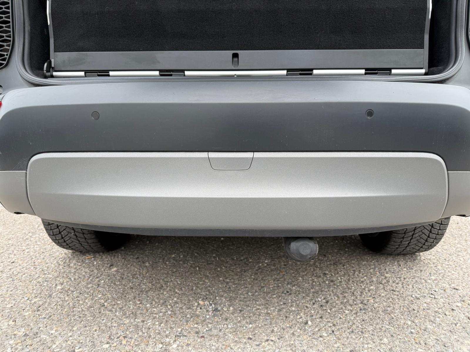 LAND ROVER Discovery 3.0 TDV6 First Edition-image-23
