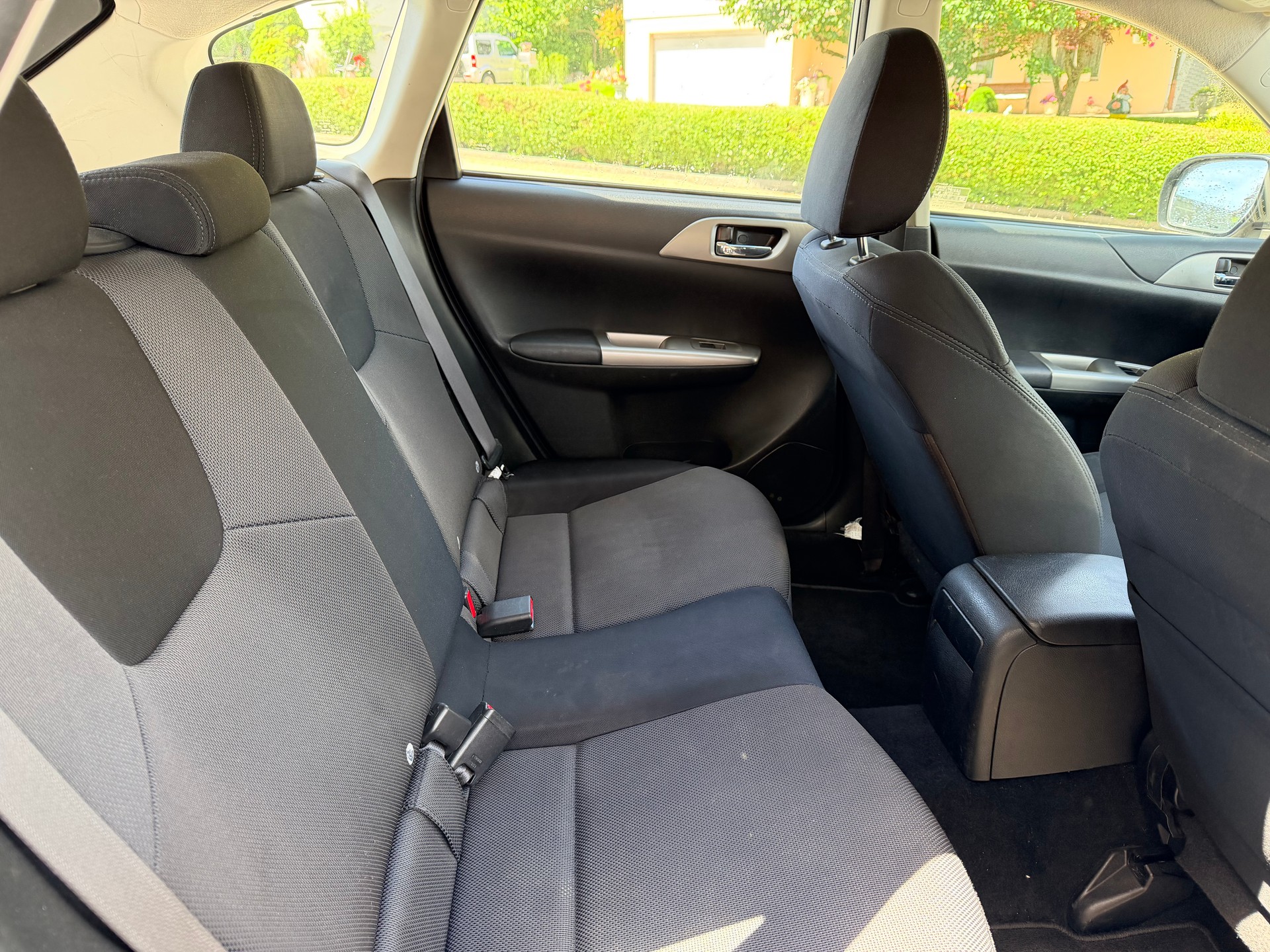 SUBARU Impreza 2.0R Swiss-image-6