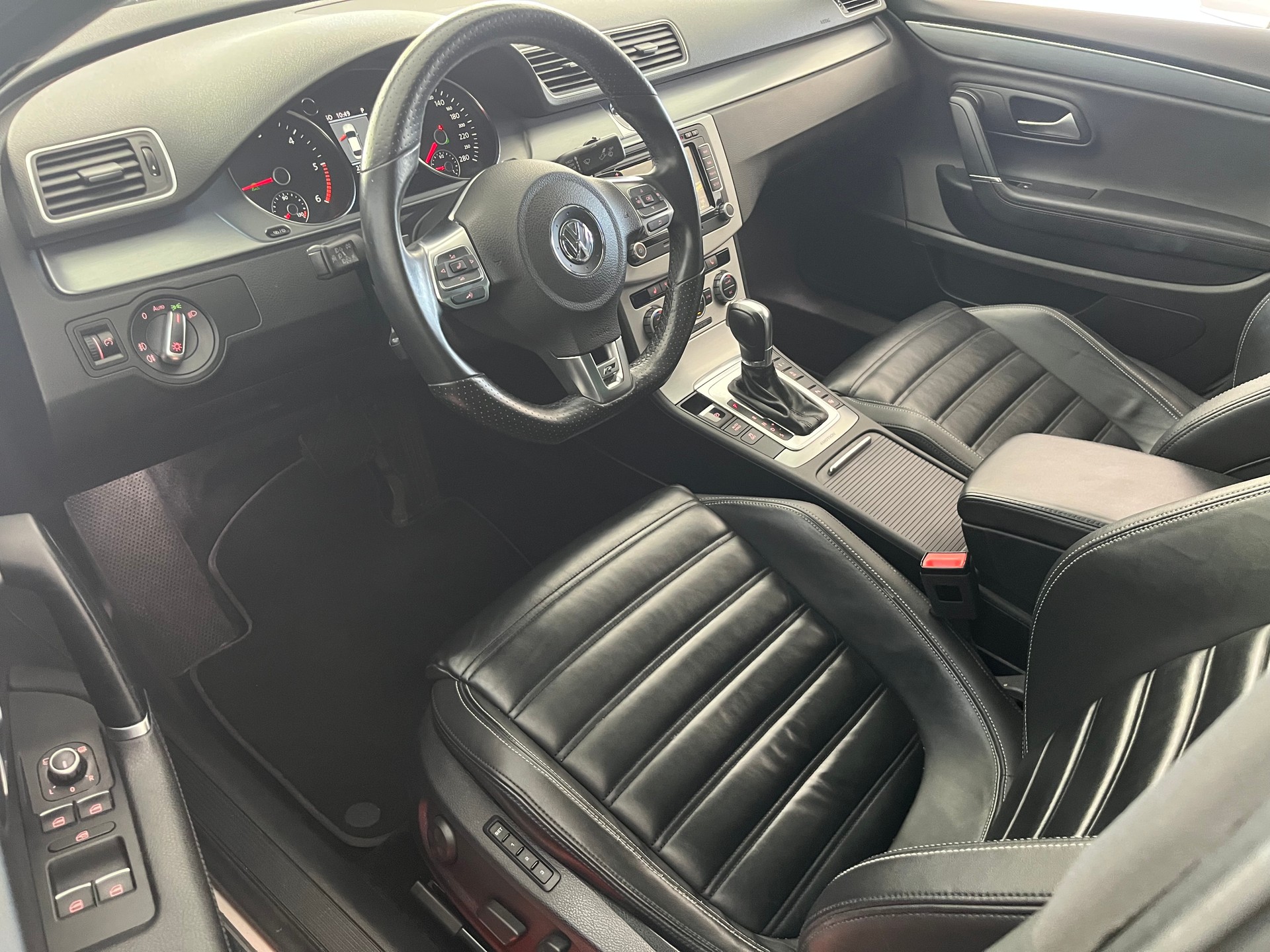 VW CC 2.0 TDI BMT R-Line 4Motion DSG-image-9