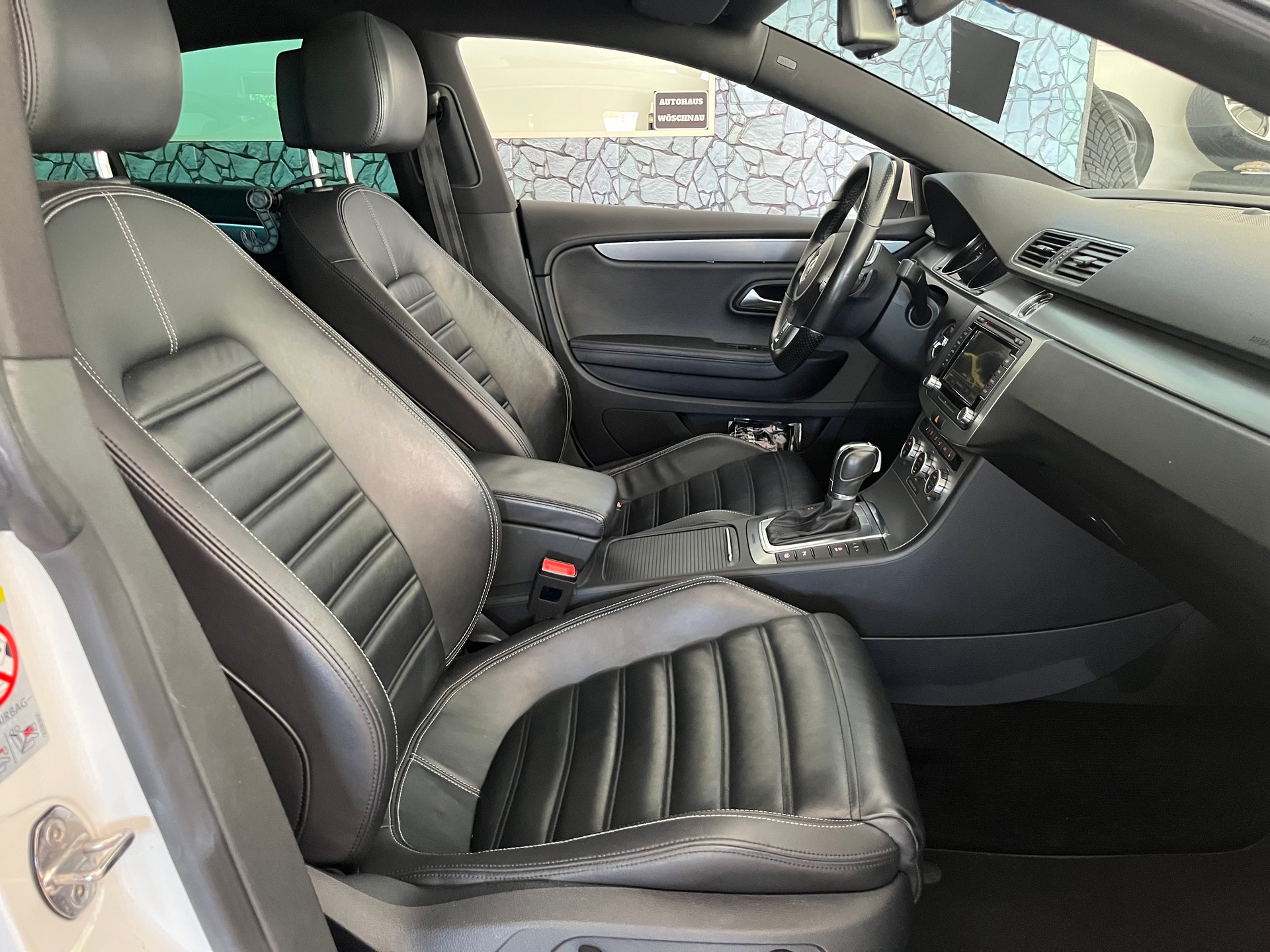 VW CC 2.0 TDI BMT R-Line 4Motion DSG-image-8