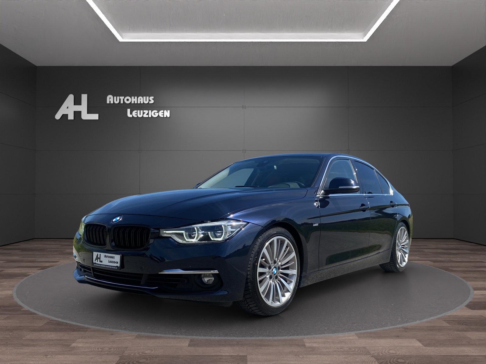 BMW 330i xDrive Luxury Line Steptronic-image-0