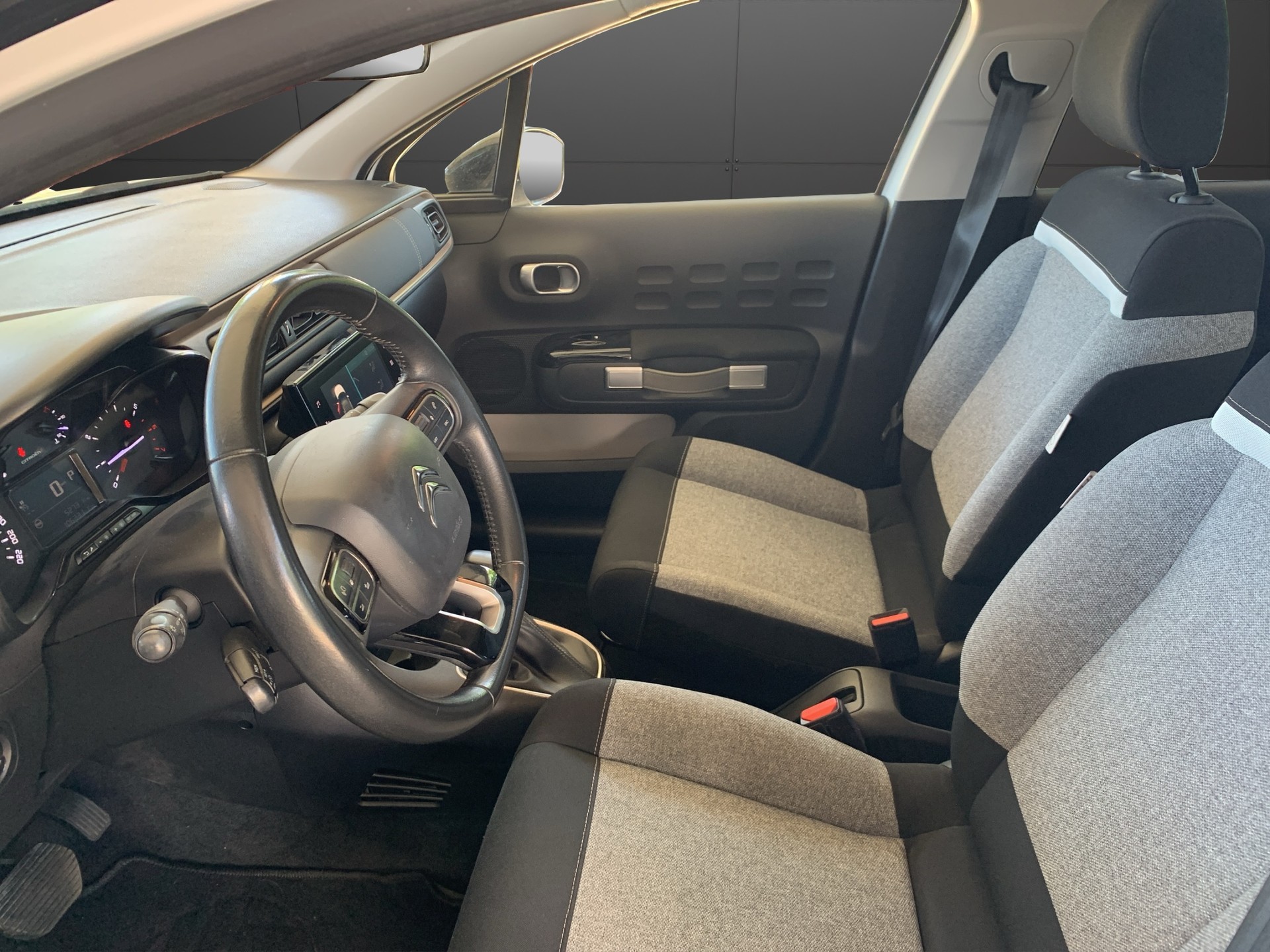 CITROEN C3 1.2 PureTech Origins-image-2