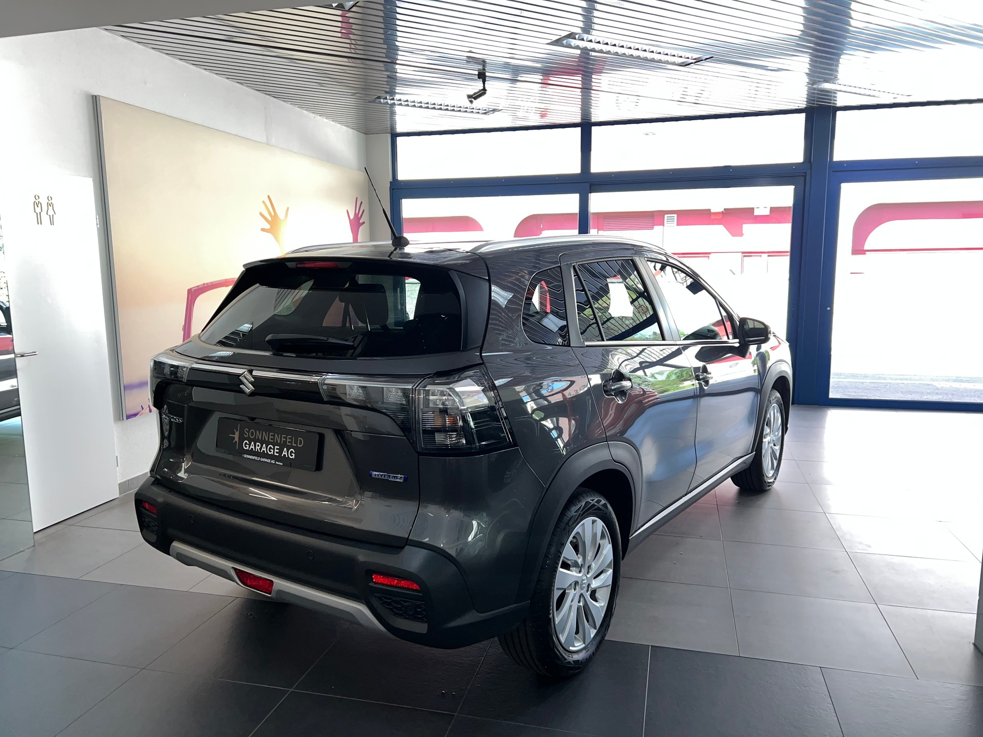 SUZUKI S-Cross 1.4 16V Compact+ MHD 4WD Automatic-image-3