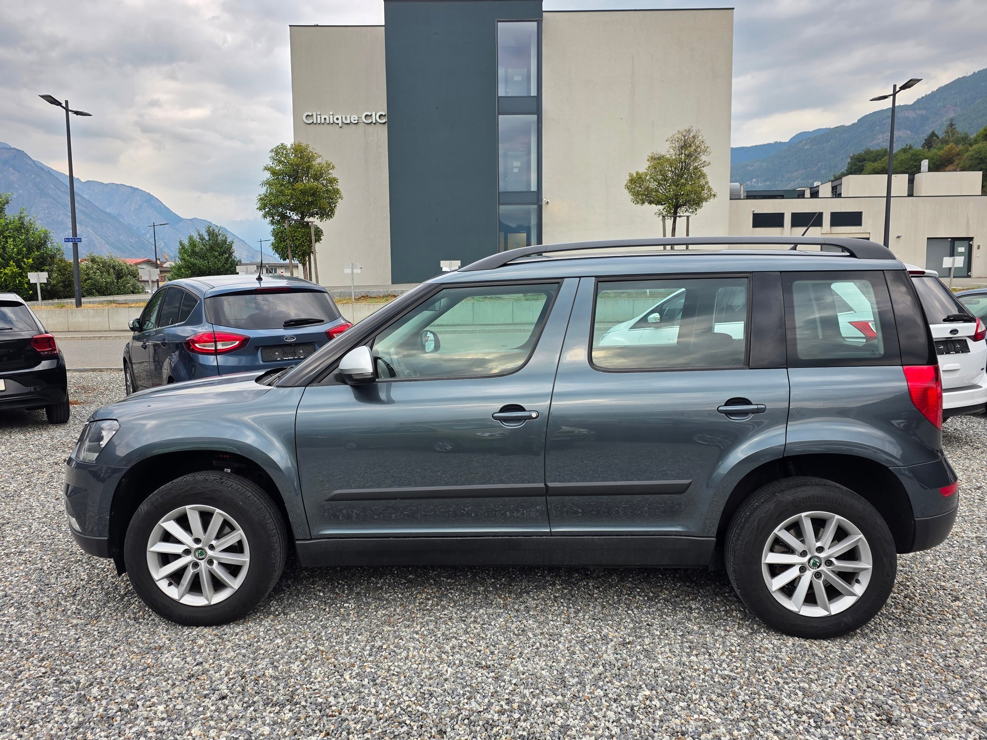 SKODA Yeti 1.4 TSI Ambition Outdoor 4x4-image-1