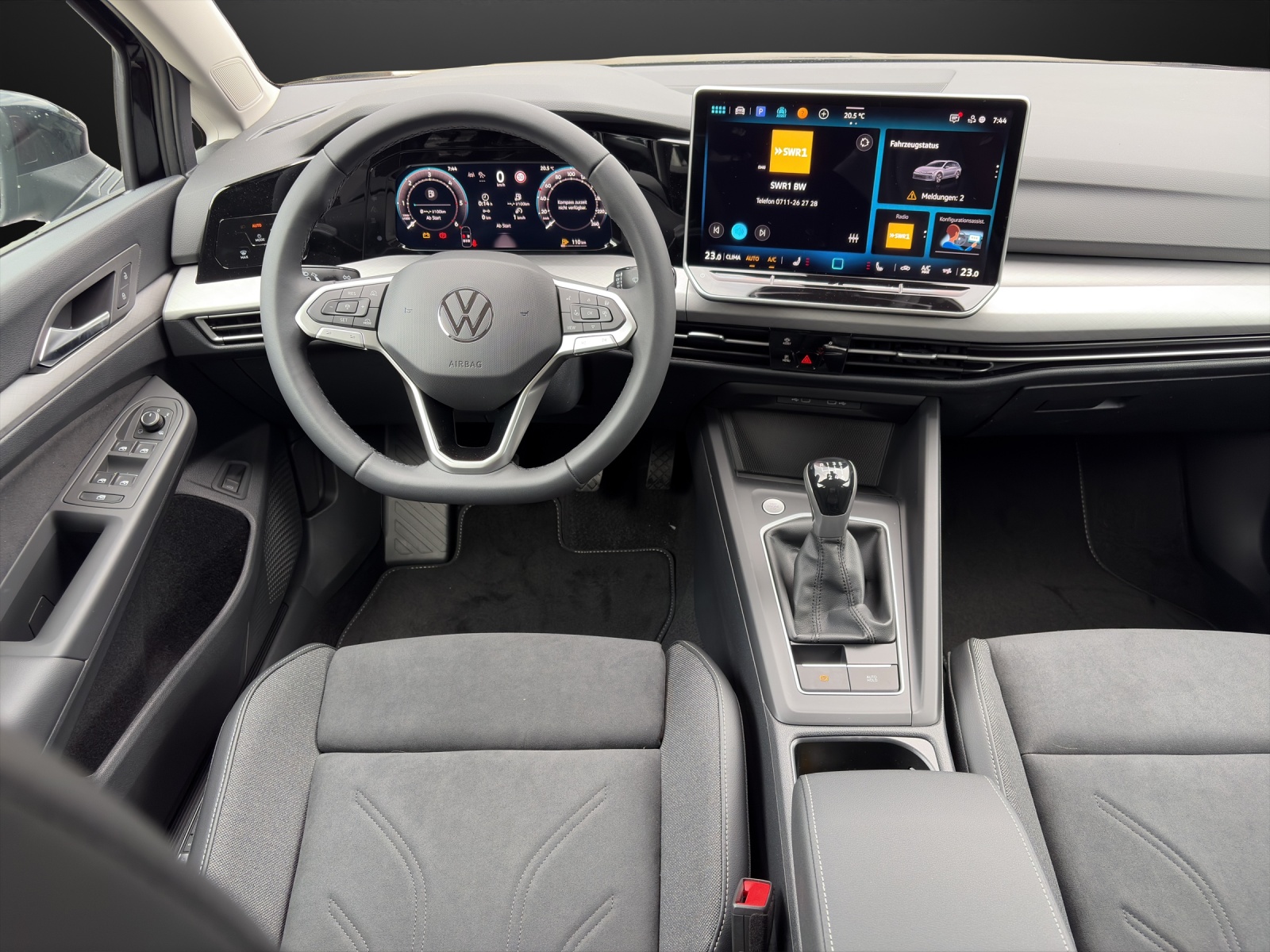 VW Golf Variant 2.0 TDI Business-image-11