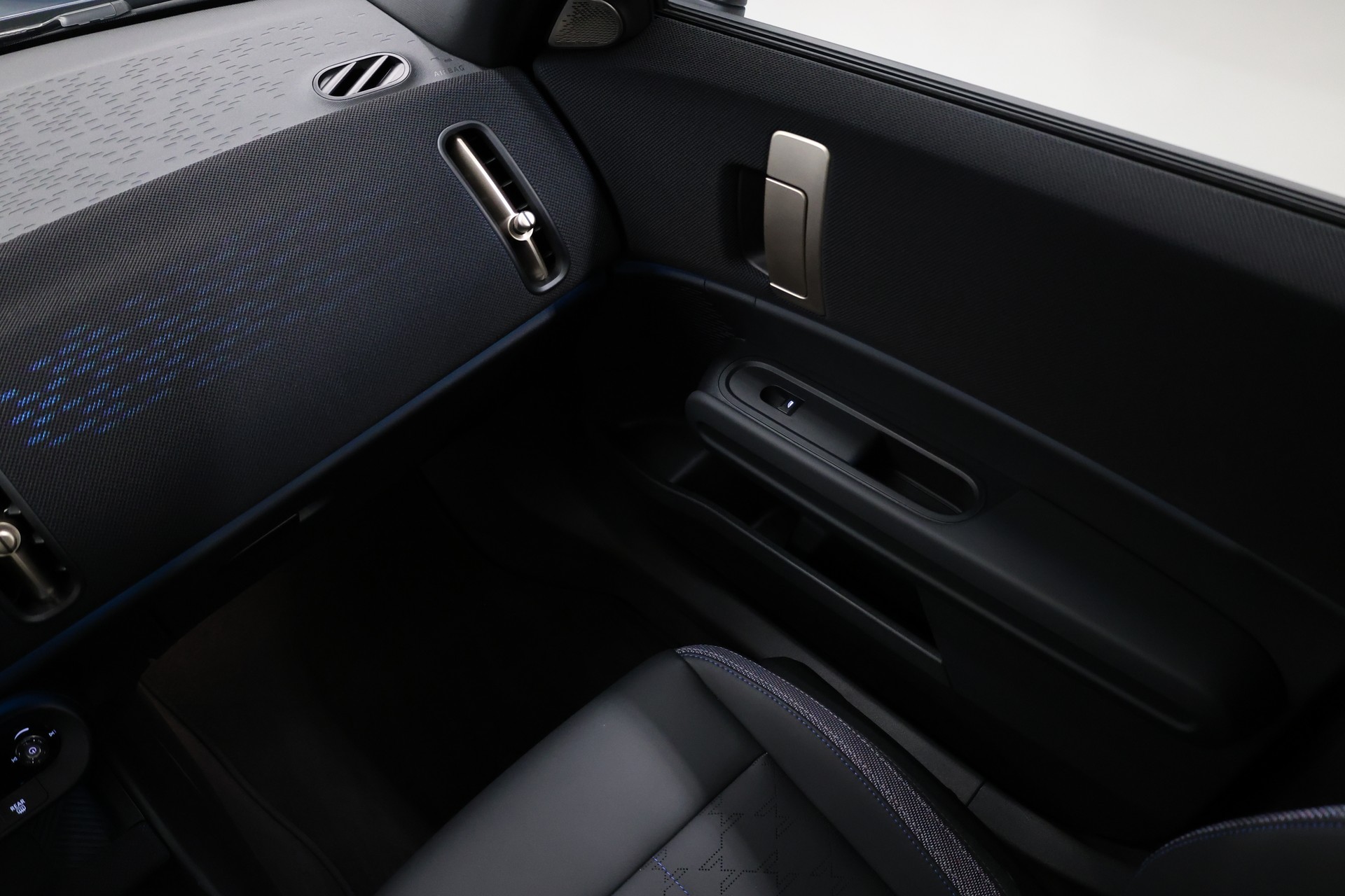 MINI Countryman U25 1.5i C-image-27