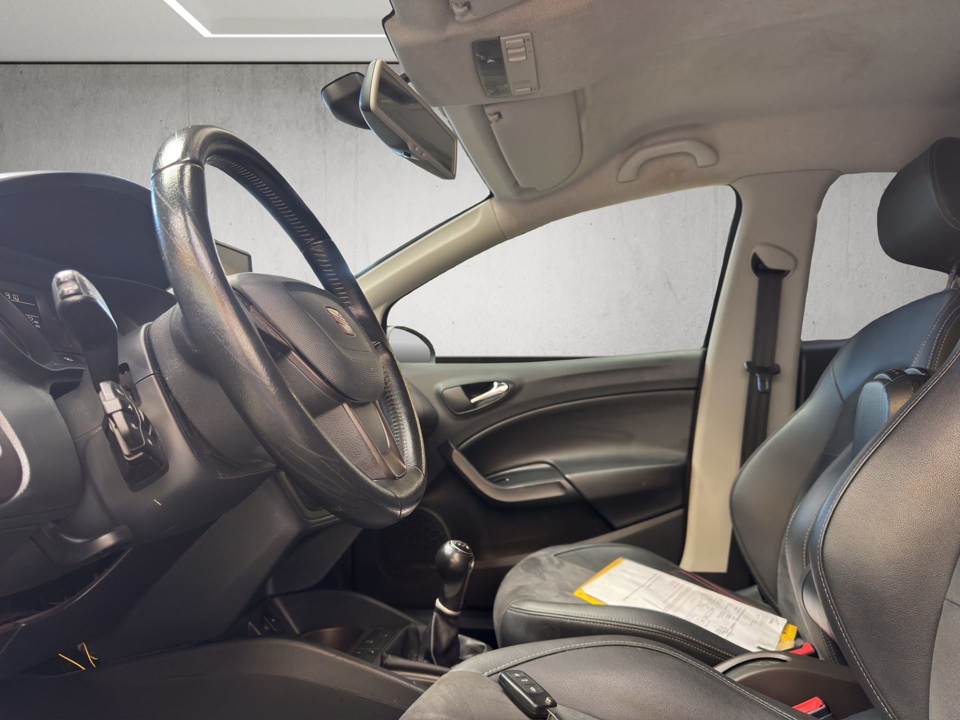 SEAT Ibiza 1.2 TSI Style Stopp-Start-image-8