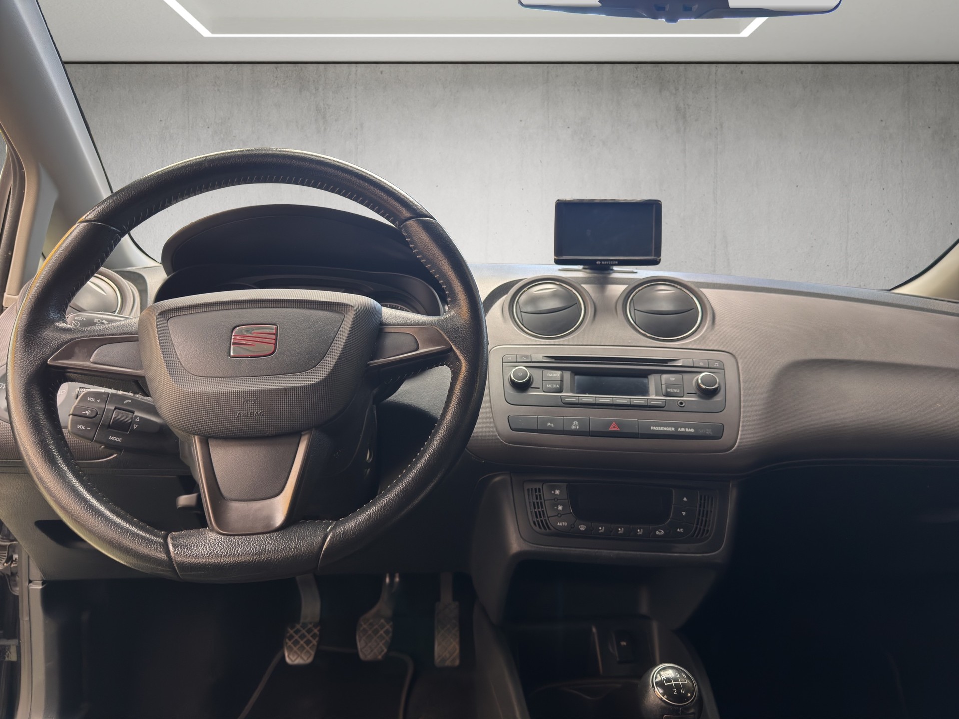 SEAT Ibiza 1.2 TSI Style Stopp-Start-image-10