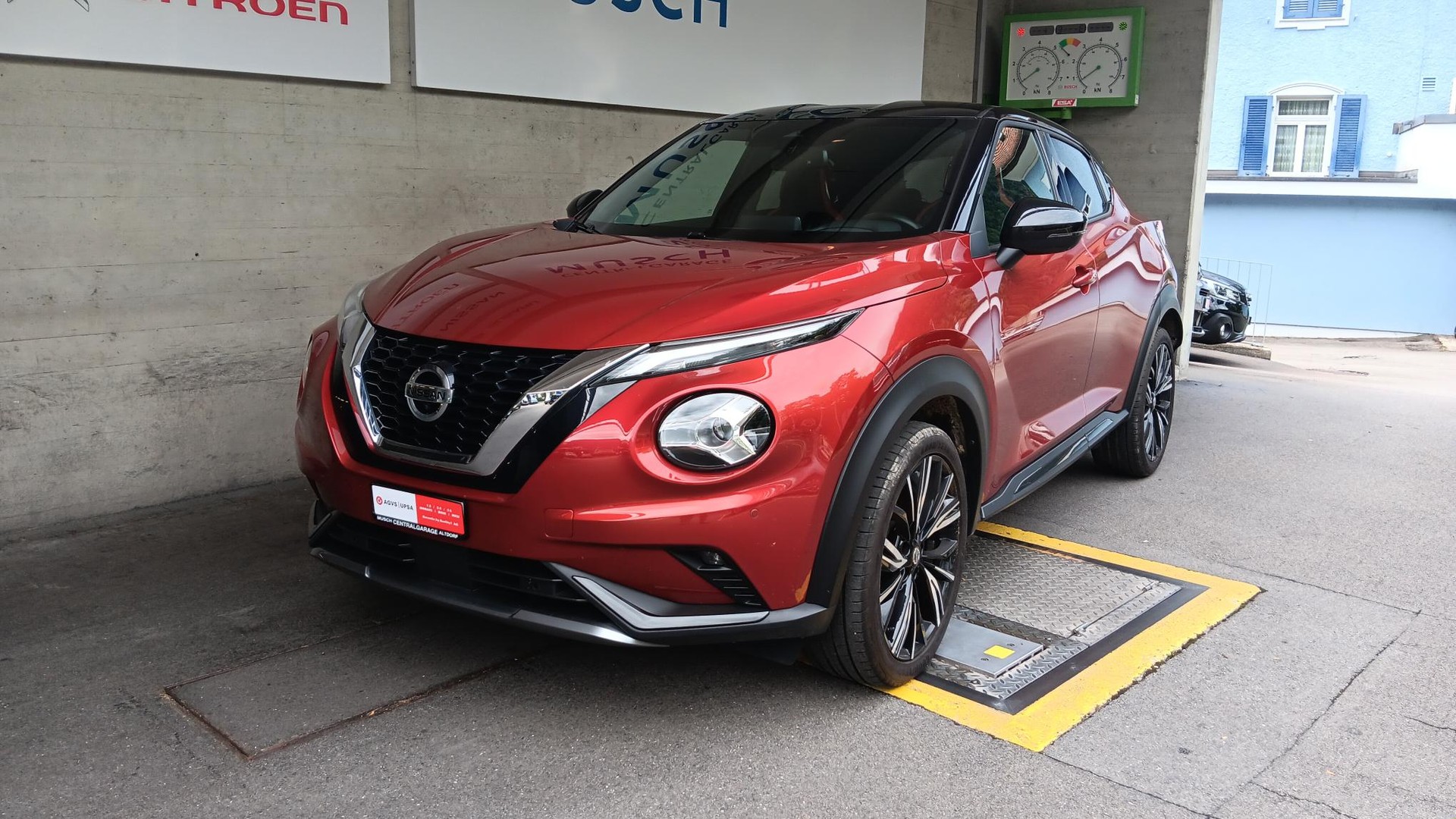 NISSAN Juke 1.0 DIG-T N-Design DCT-image-1