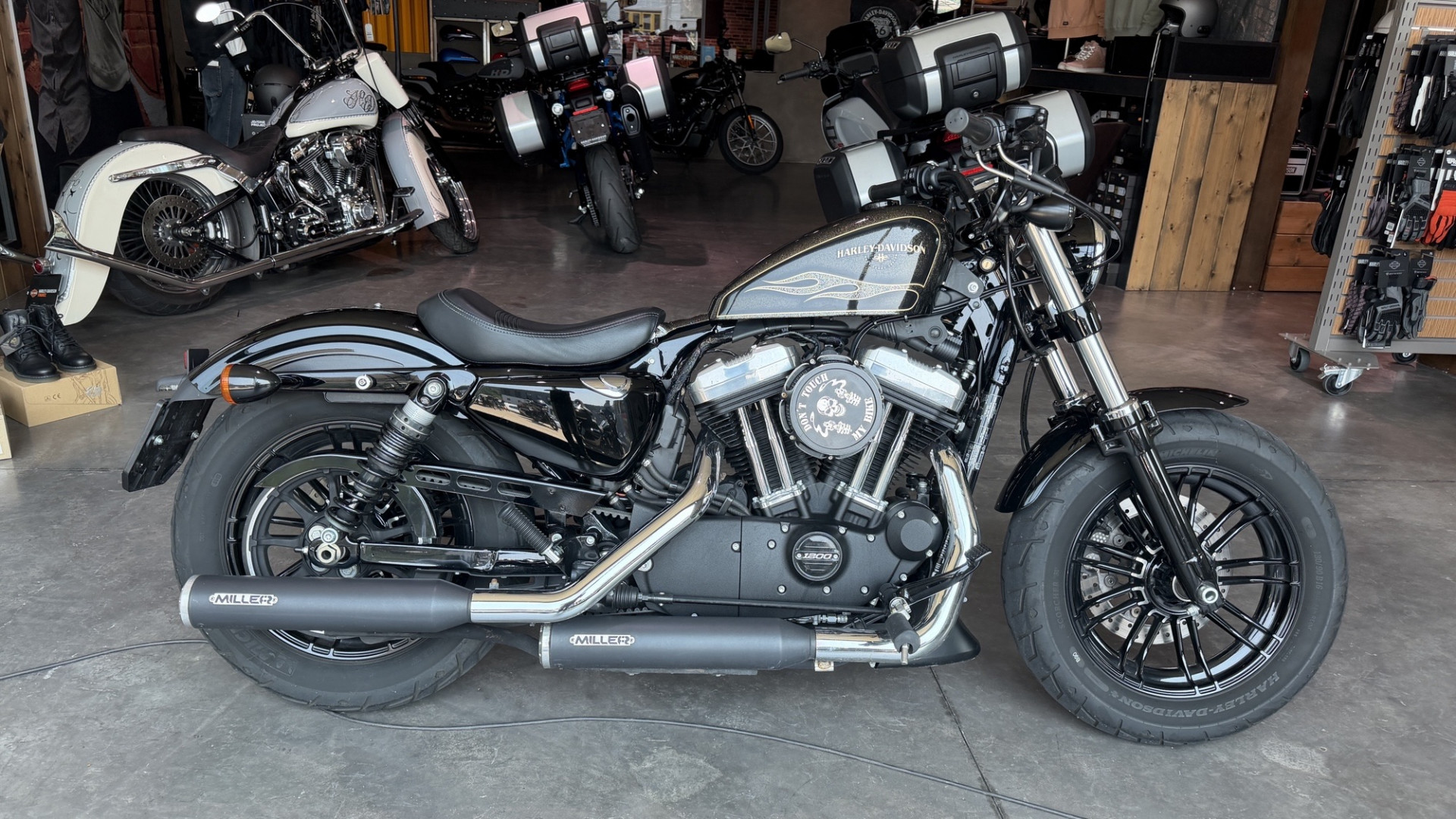 HARLEY-DAVIDSON XL 1200 X Sportster Forty Eight