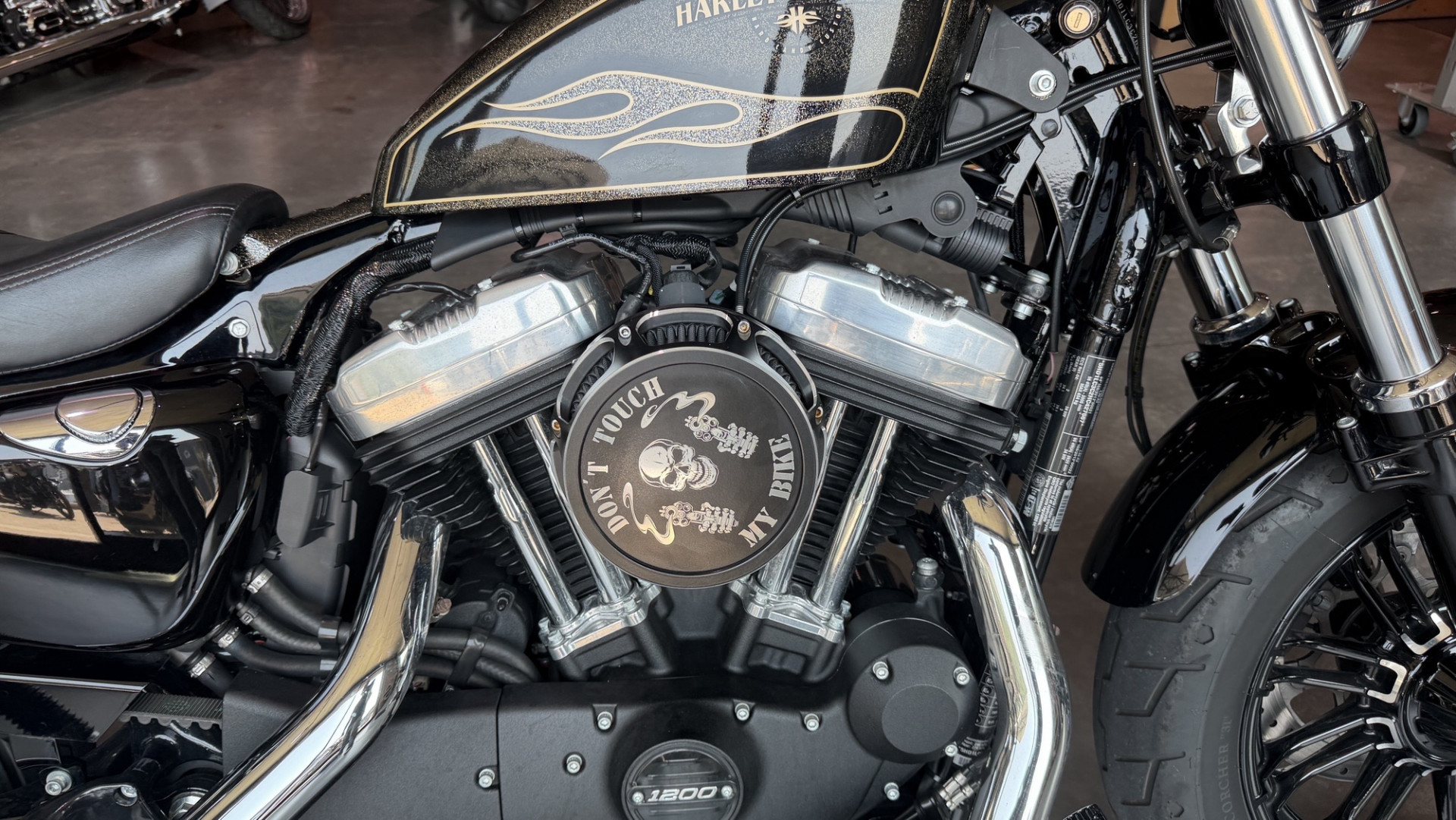 HARLEY-DAVIDSON XL 1200 X Sportster Forty Eight-showroom-element-2