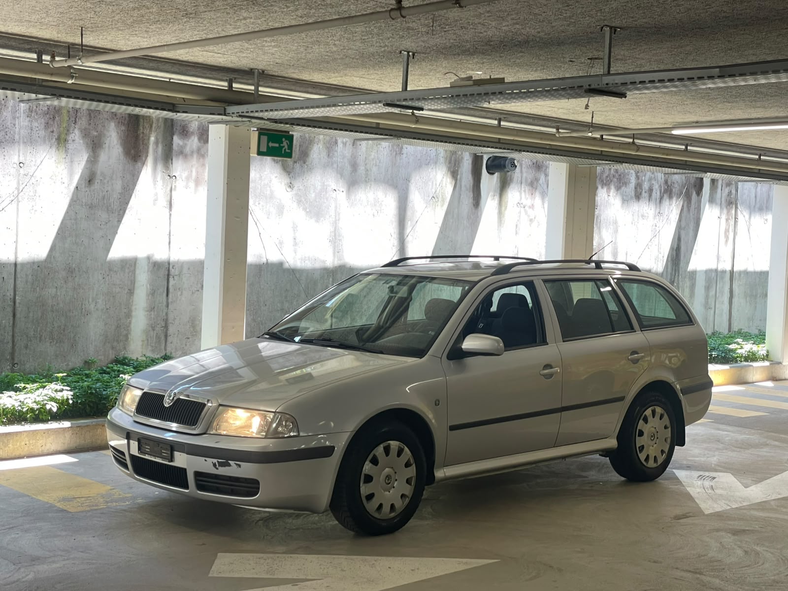 SKODA Octavia 1.9 TDI Tour // MFK NEU