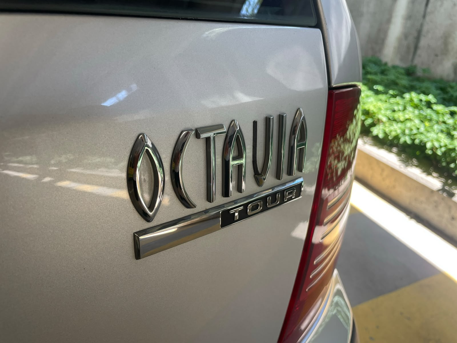 SKODA Octavia 1.9 TDI Tour // MFK NEU-image-16