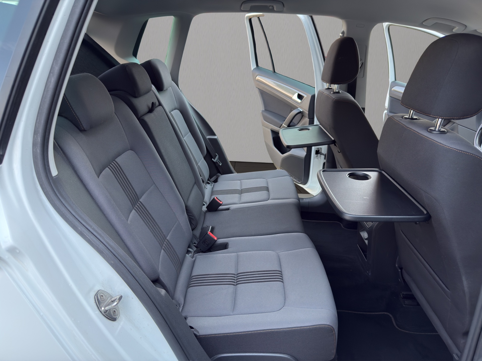 VW Golf Sportsvan 1.4 TSI Allstar DSG-image-17
