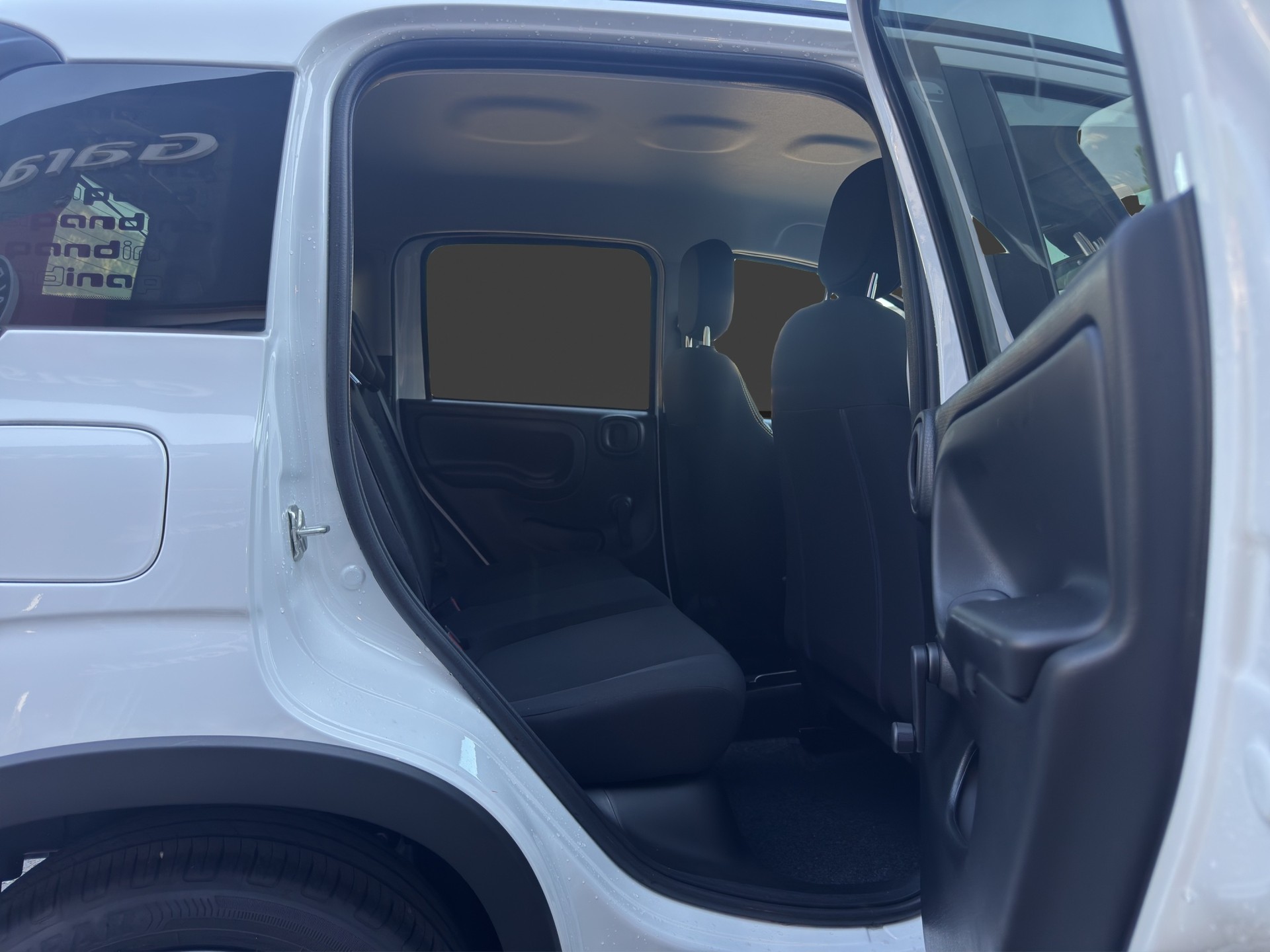 FIAT Pandina 1.0 MHEV Cross-image-14