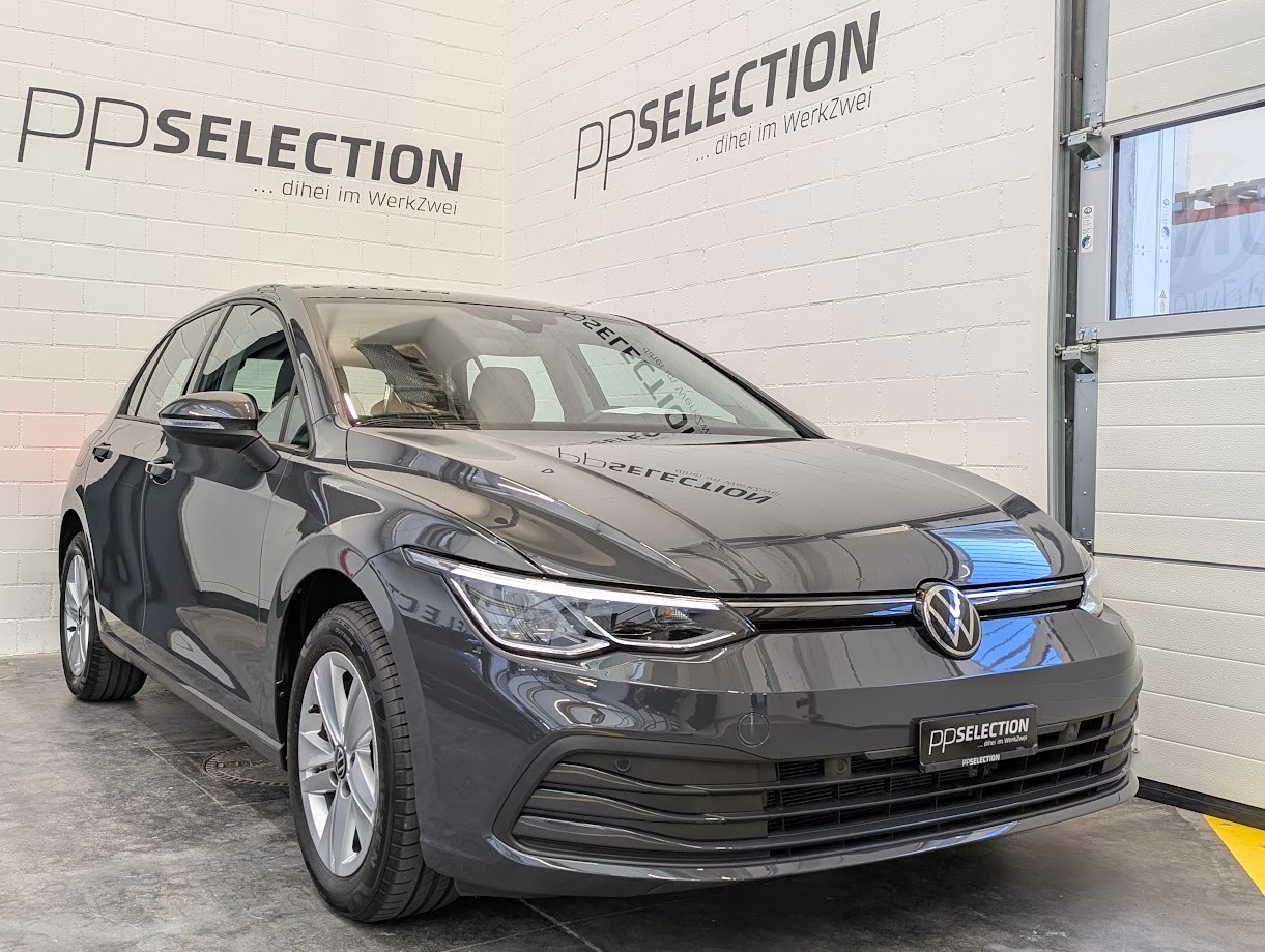 VW Golf VIII 1.5 TSI Life DSG*1.HAND CH-AUTO 12MT GAR VOLL-LED NAVI PRO VIRTUAL CAM HARMAN/KARDON ACC*-image-0