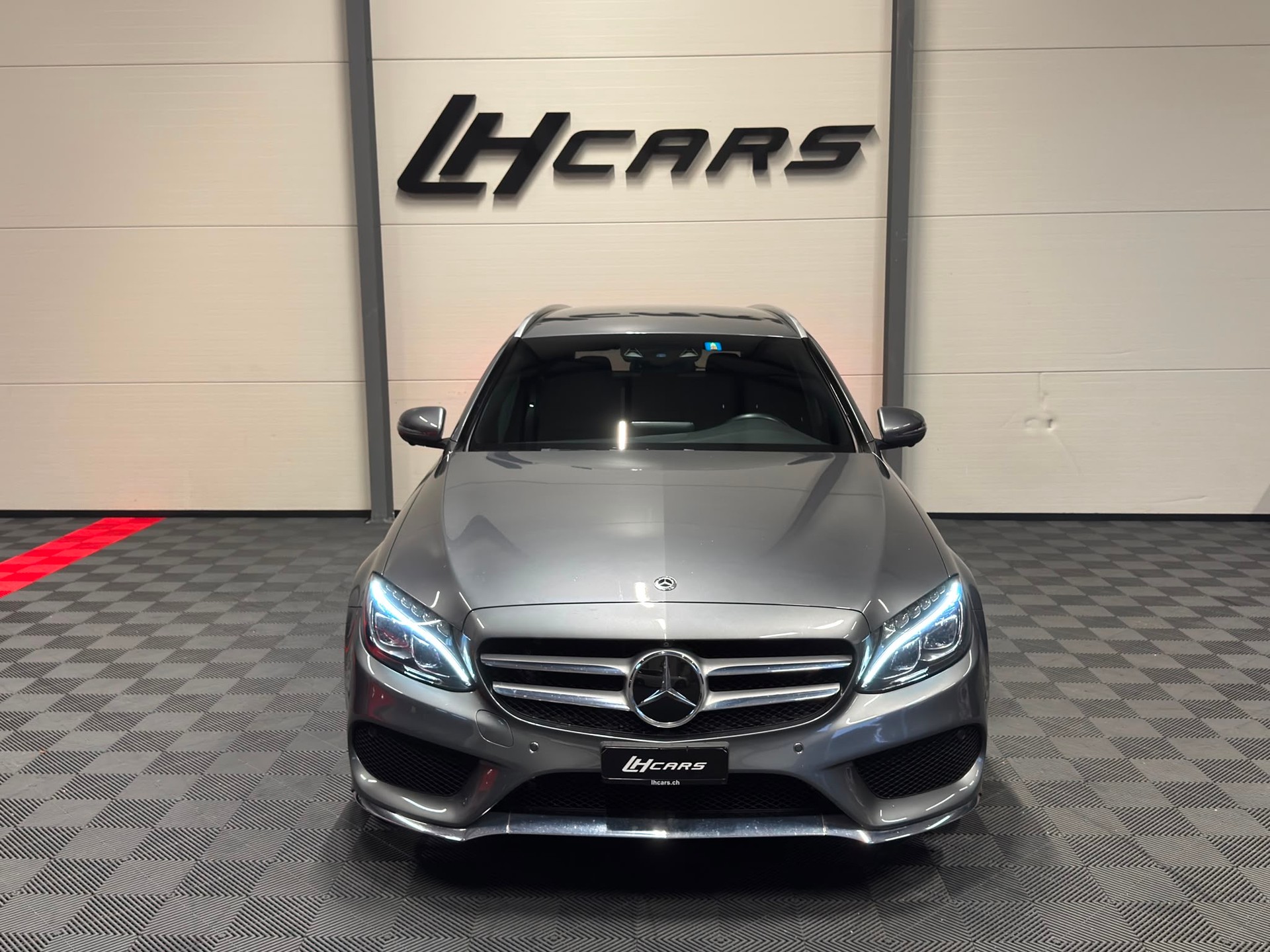 MERCEDES-BENZ C 200 AMG Line 4matic Kombi-image-6