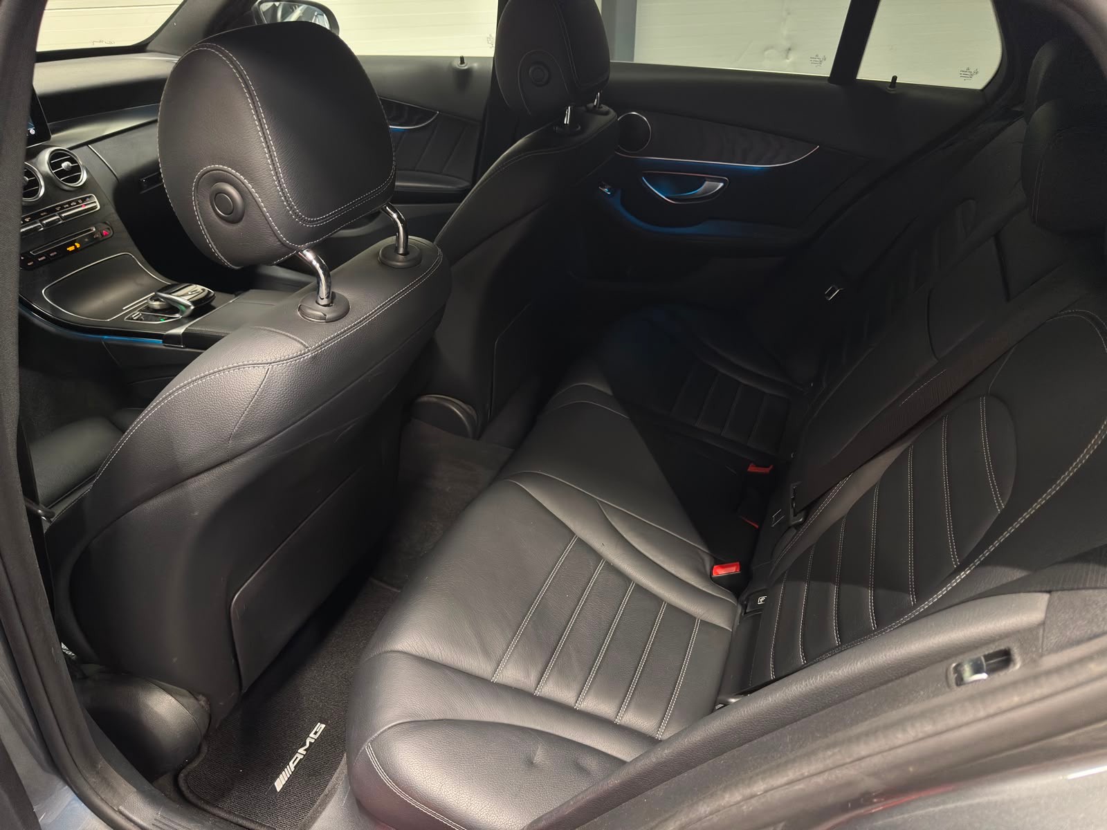MERCEDES-BENZ C 200 AMG Line 4matic Kombi-image-10