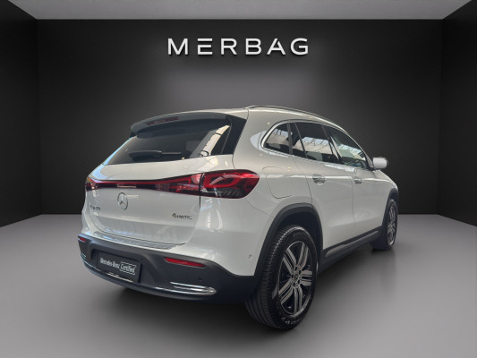 MERCEDES-BENZ EQA 350 4Matic-image-5