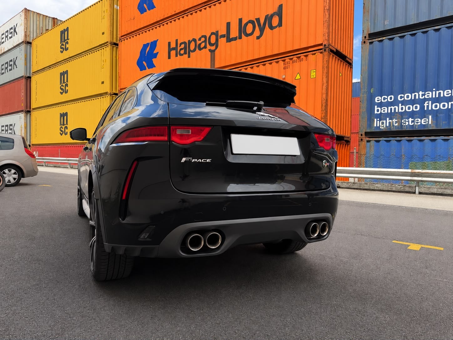 JAGUAR 5.0 V8 SVR AWD-image-2