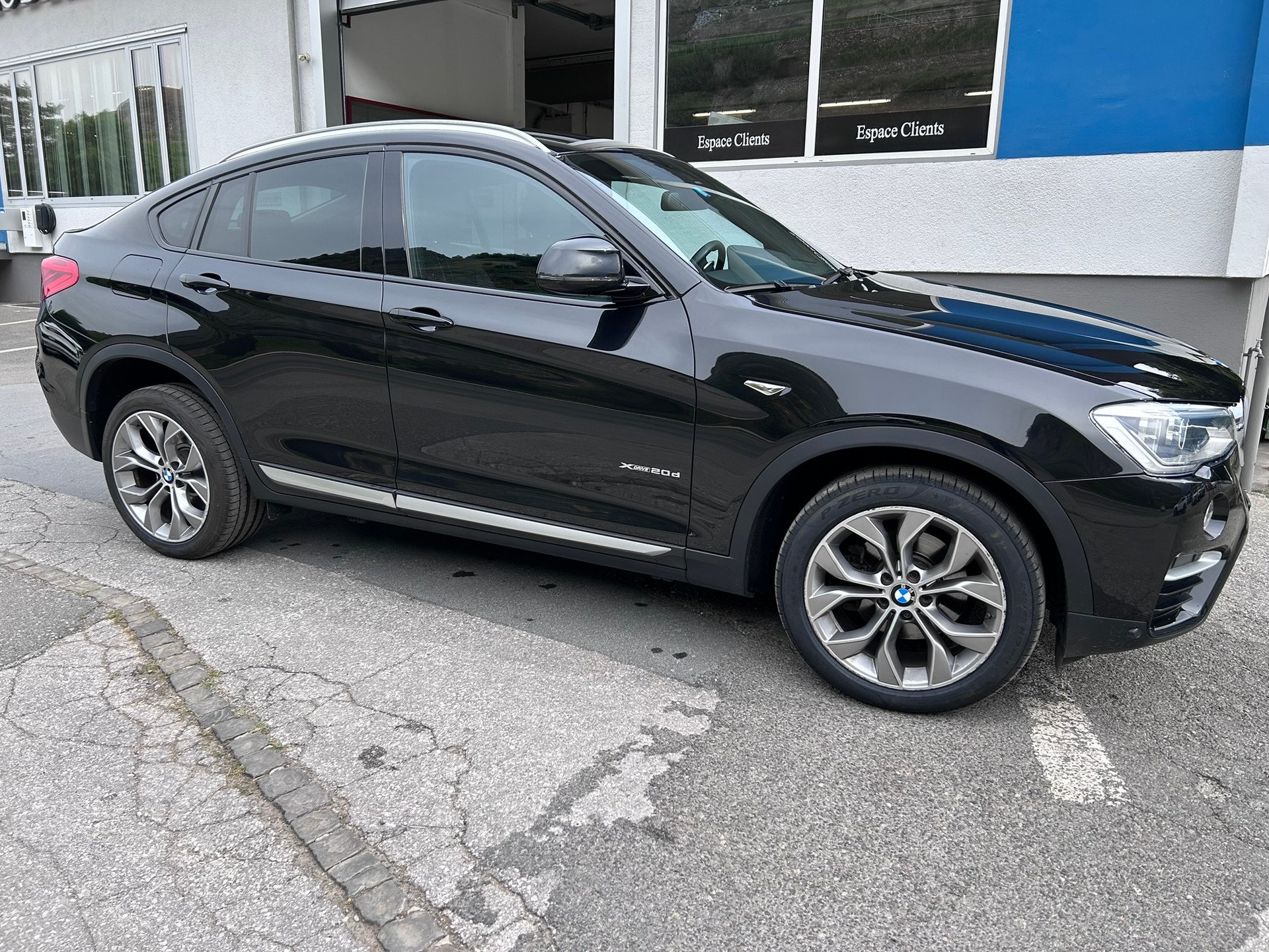 BMW X4 xDrive 20d xLine Steptronic-image-1