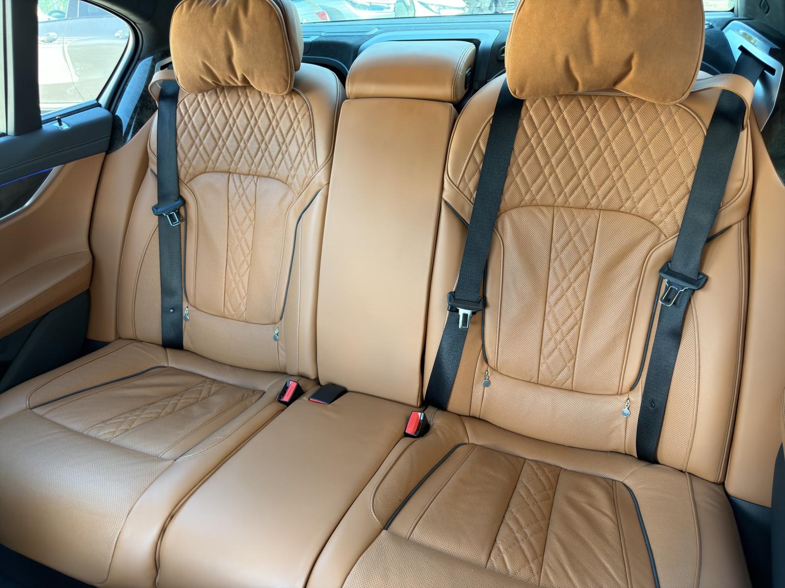 BMW 750i xDrive M Sport Steptronic (CH)-image-19