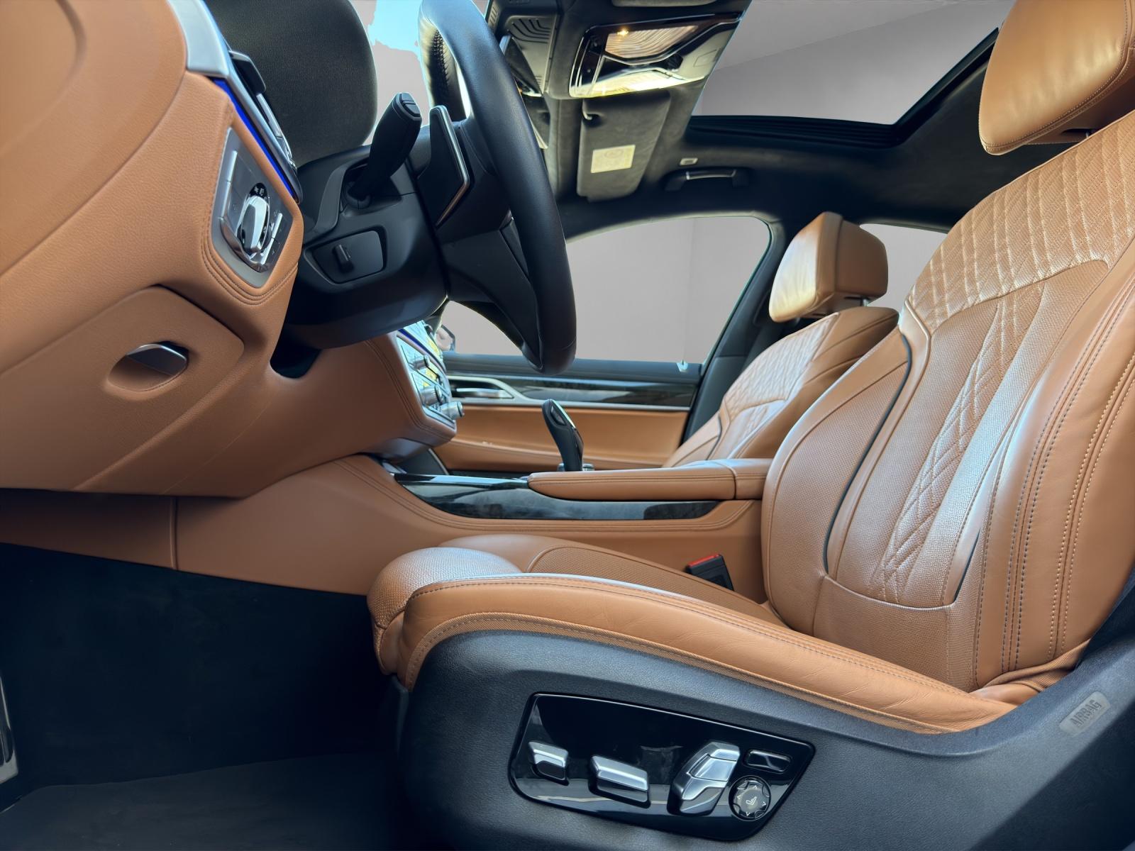 BMW 750i xDrive M Sport Steptronic (CH)-image-9