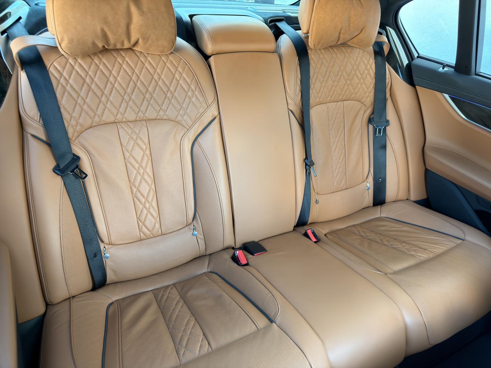 BMW 750i xDrive M Sport Steptronic (CH)-image-18