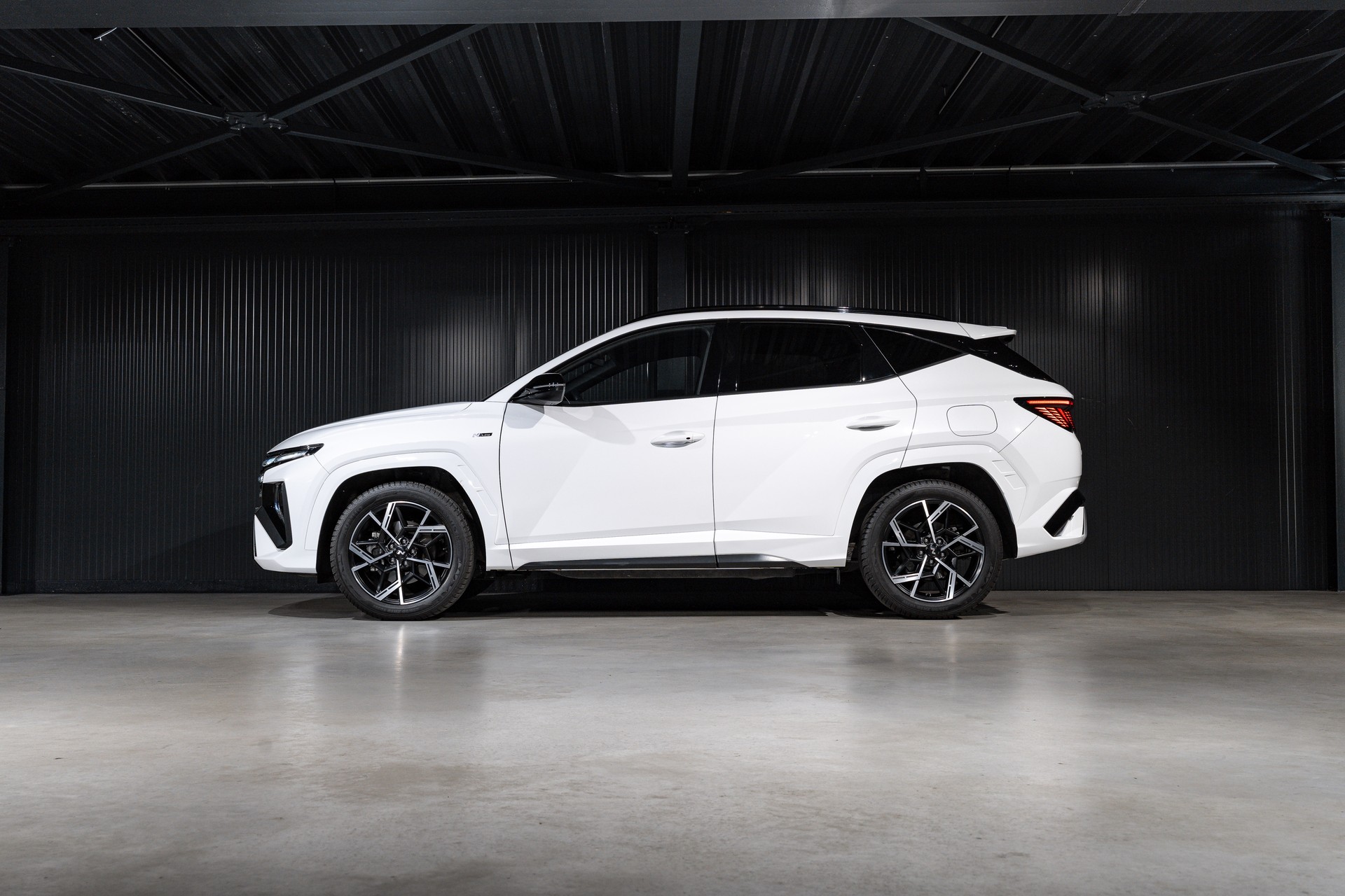 HYUNDAI Tucson 1.6 TGDI 48V N-Line DCT-image-2
