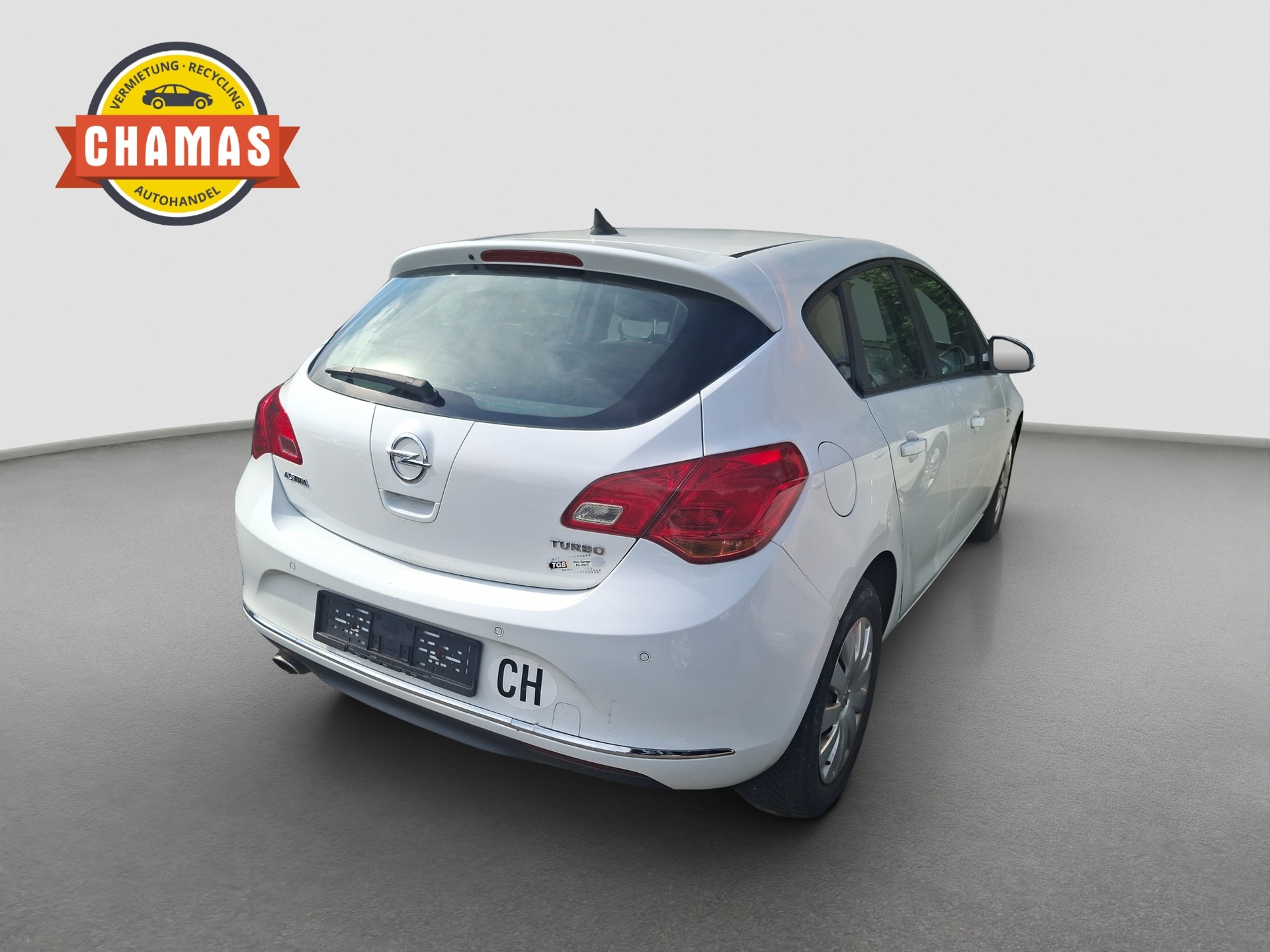 OPEL Astra 1.4i 16V Turbo Active Edition Automatic-image-3