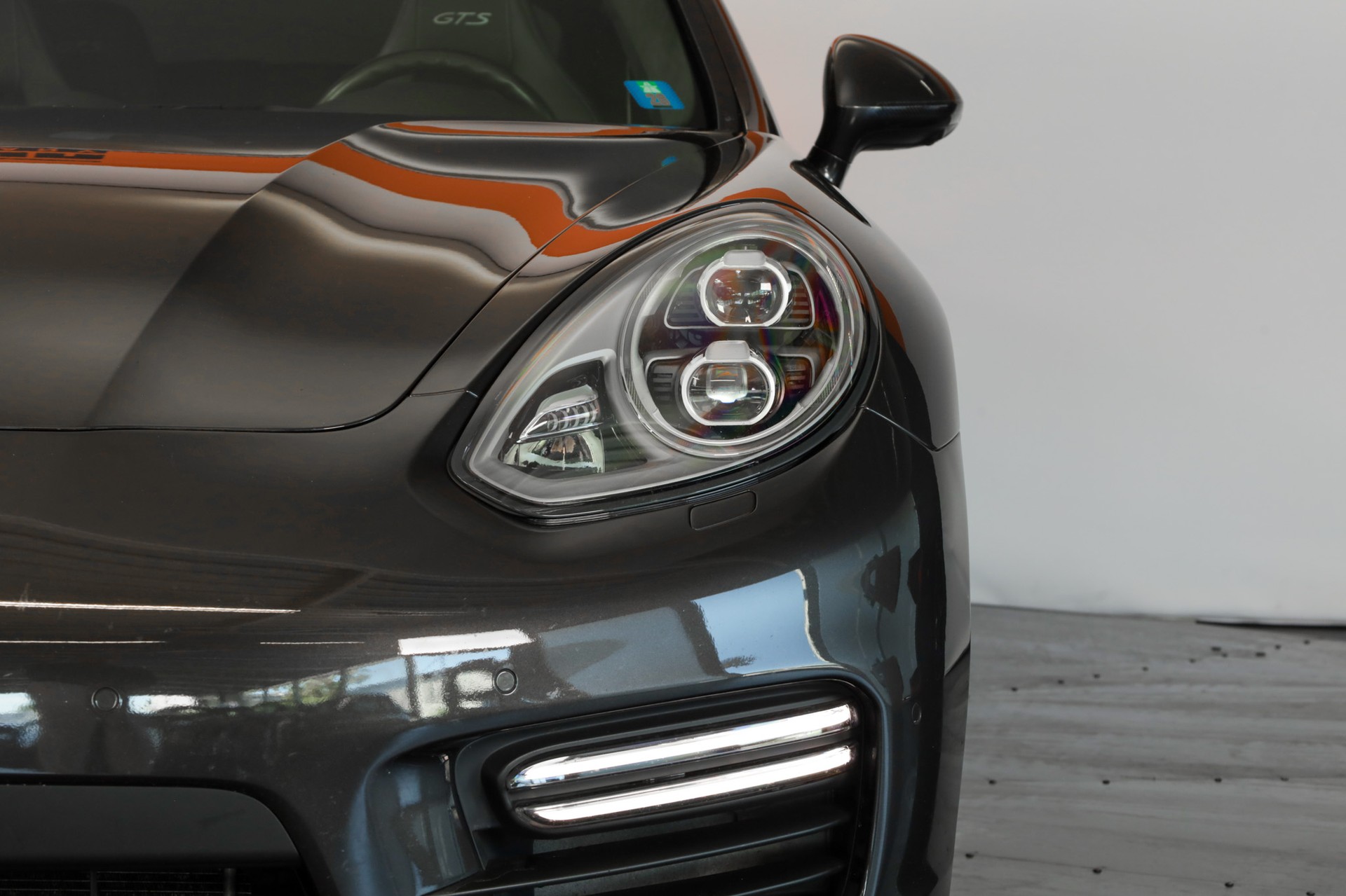 PORSCHE Panamera GTS 4.8 PDK-image-4