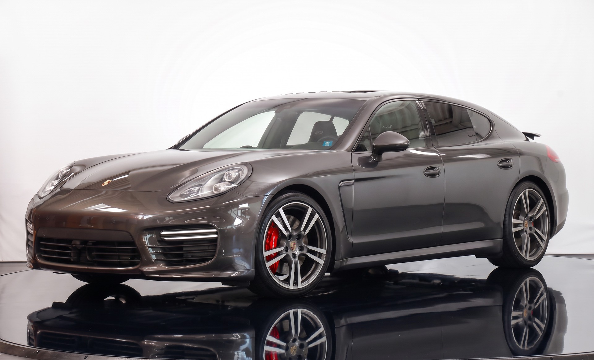 PORSCHE Panamera GTS 4.8 PDK-image-21