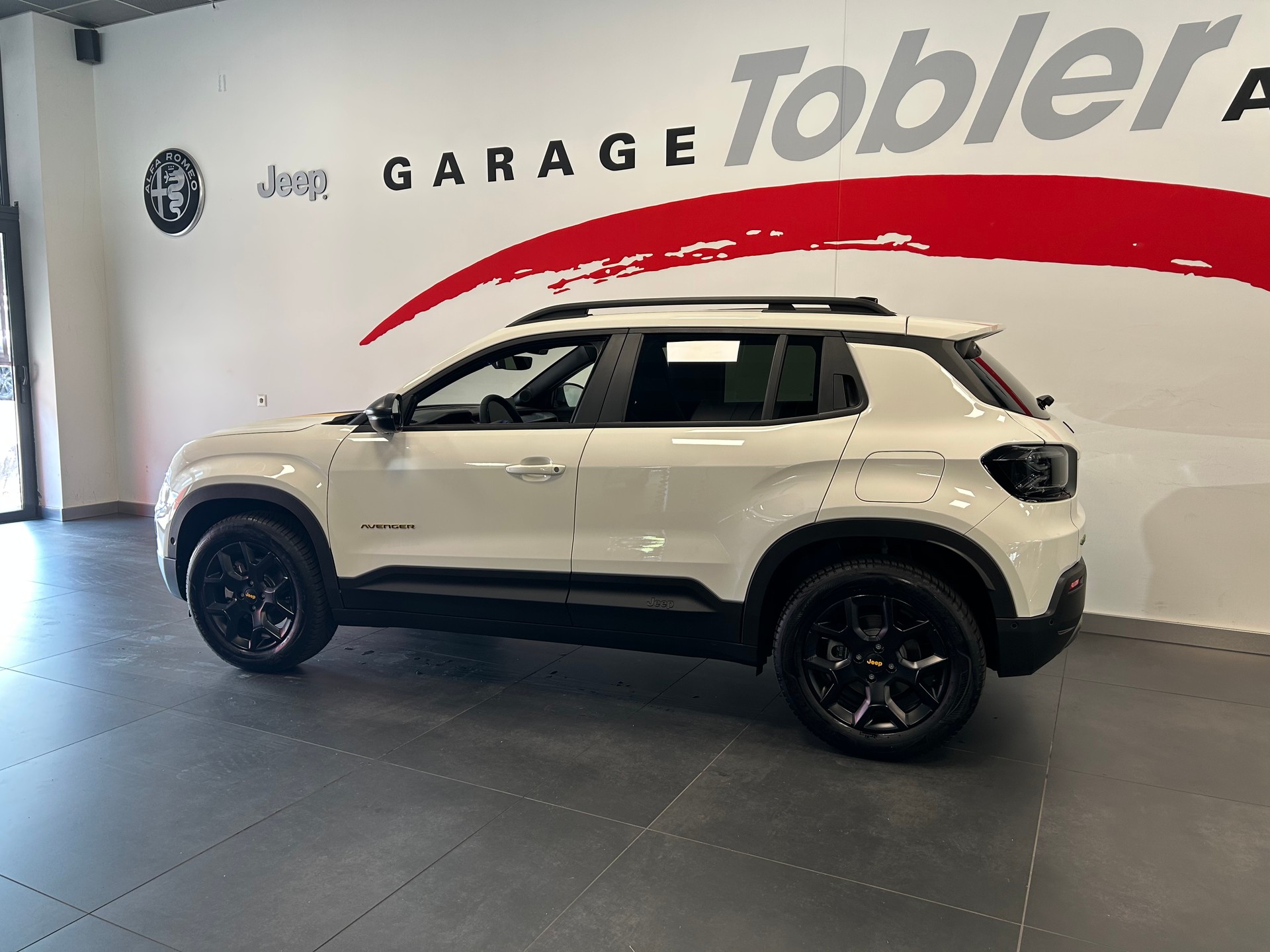 JEEP Avenger 1.2 Turbo MHEV The North Face 4xe-image-15