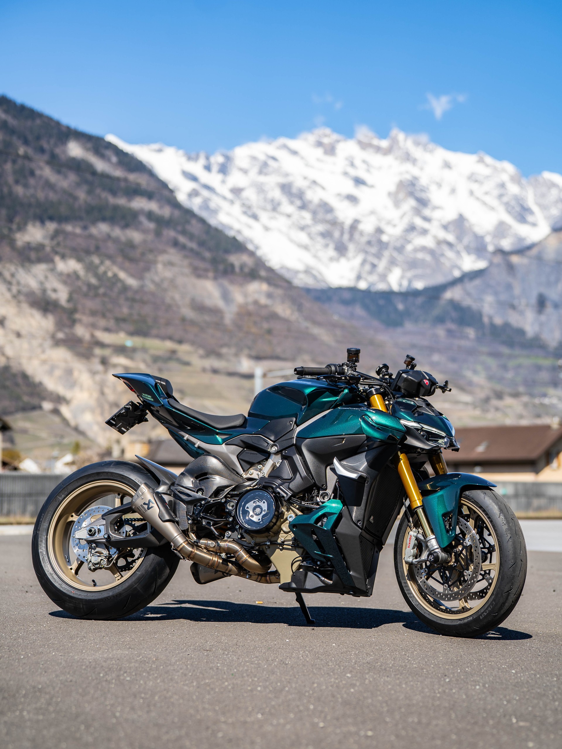 DUCATI STREETFIGHTER V4 S
