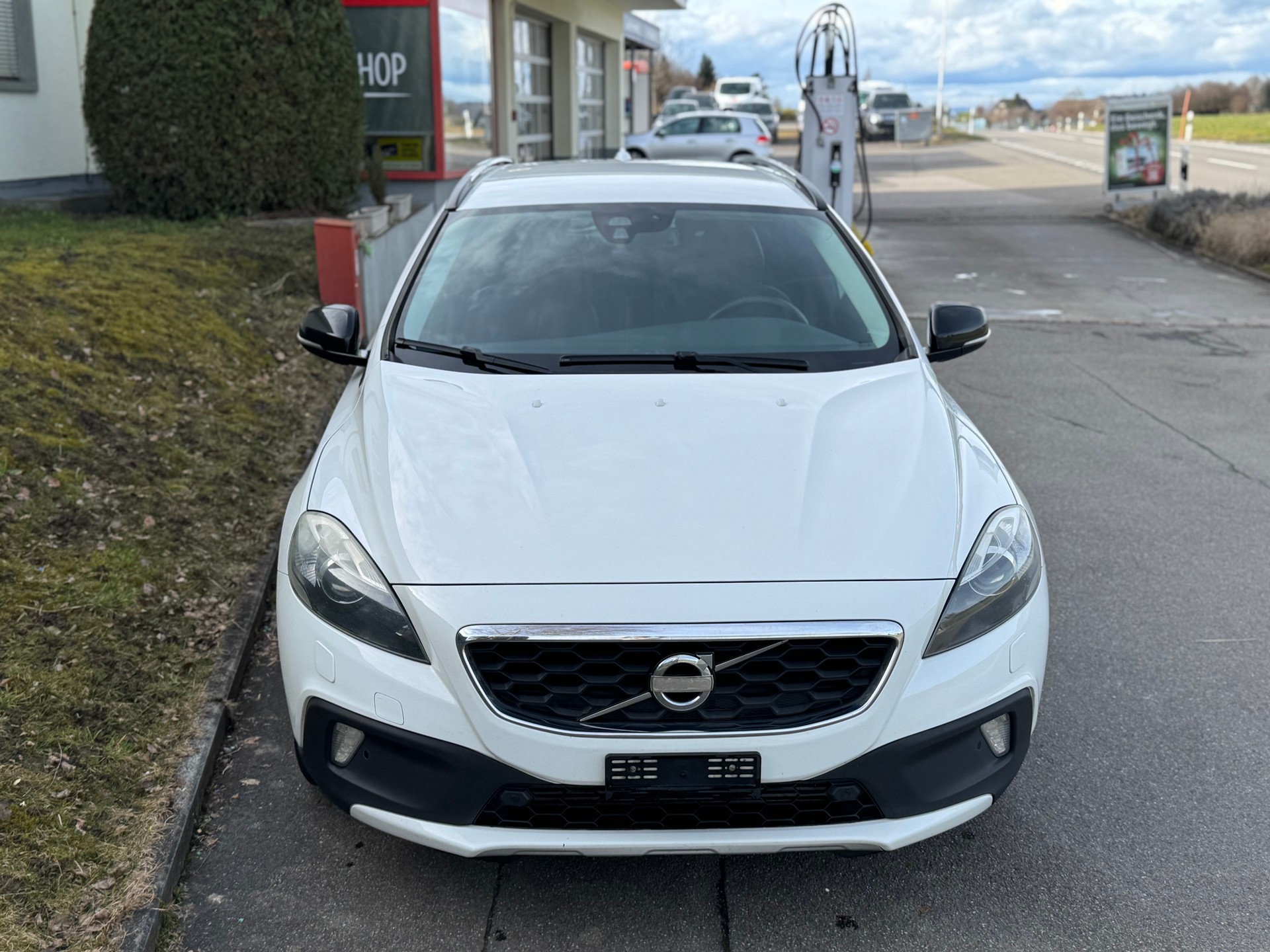 VOLVO V40 Cross Country T5 AWD Kinetic Geartronic-image-1