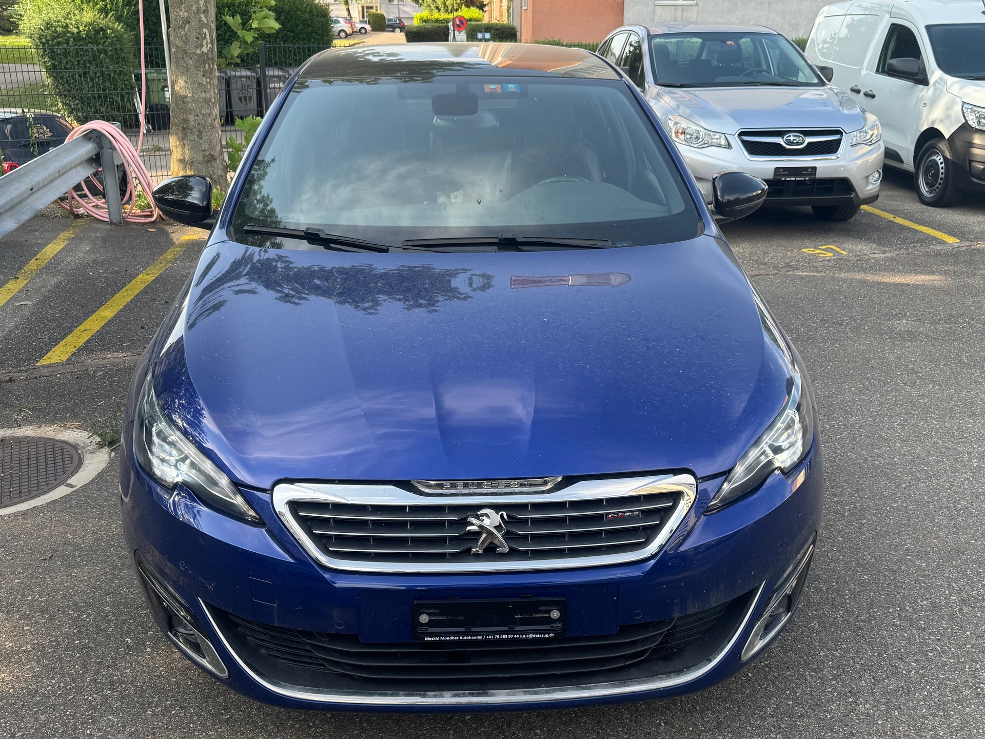 PEUGEOT 308 1.2 THP GT Line-image-1