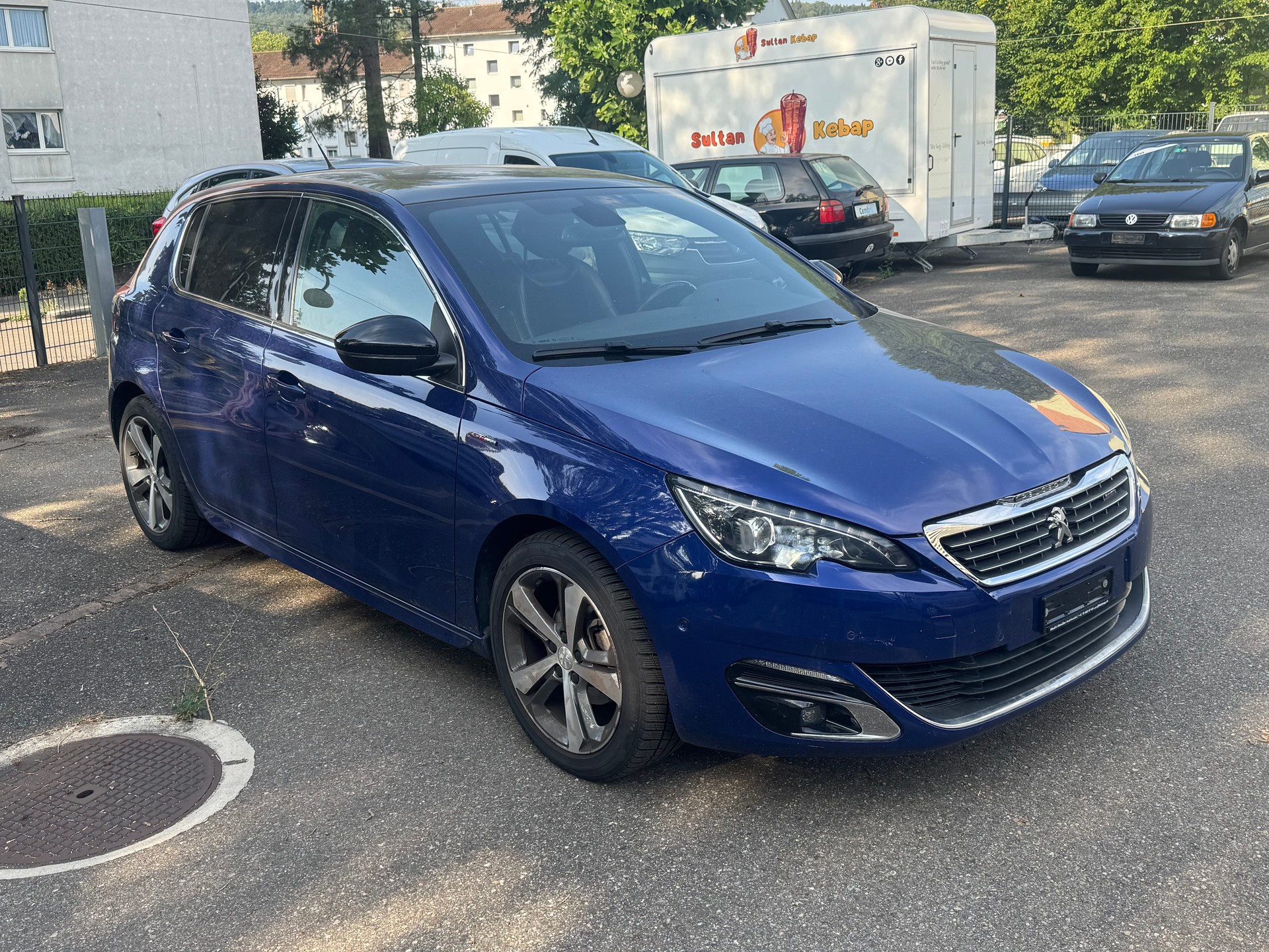 PEUGEOT 308 1.2 THP GT Line-image-2