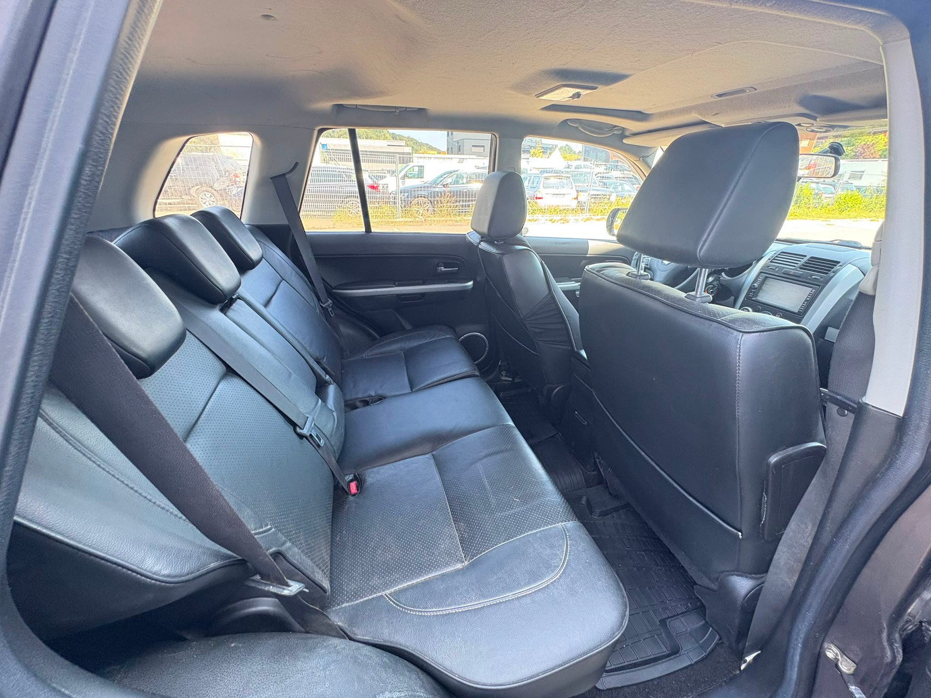 SUZUKI Grand Vitara 3.2 24V V6 GL Top-image-4