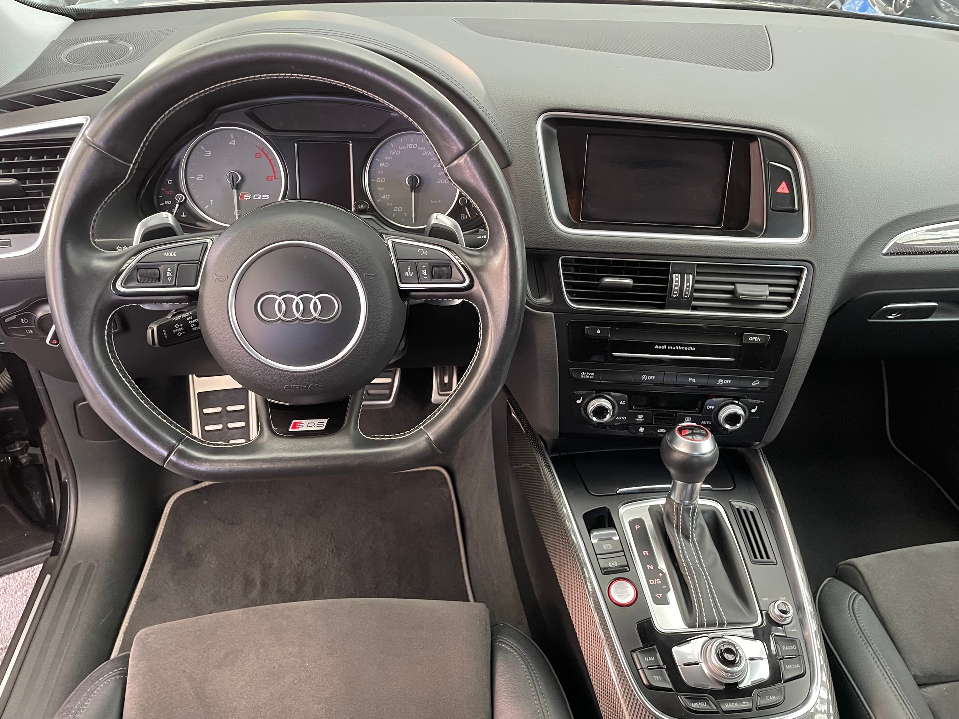 AUDI SQ5 3.0 TDI quattro tiptronic-image-8