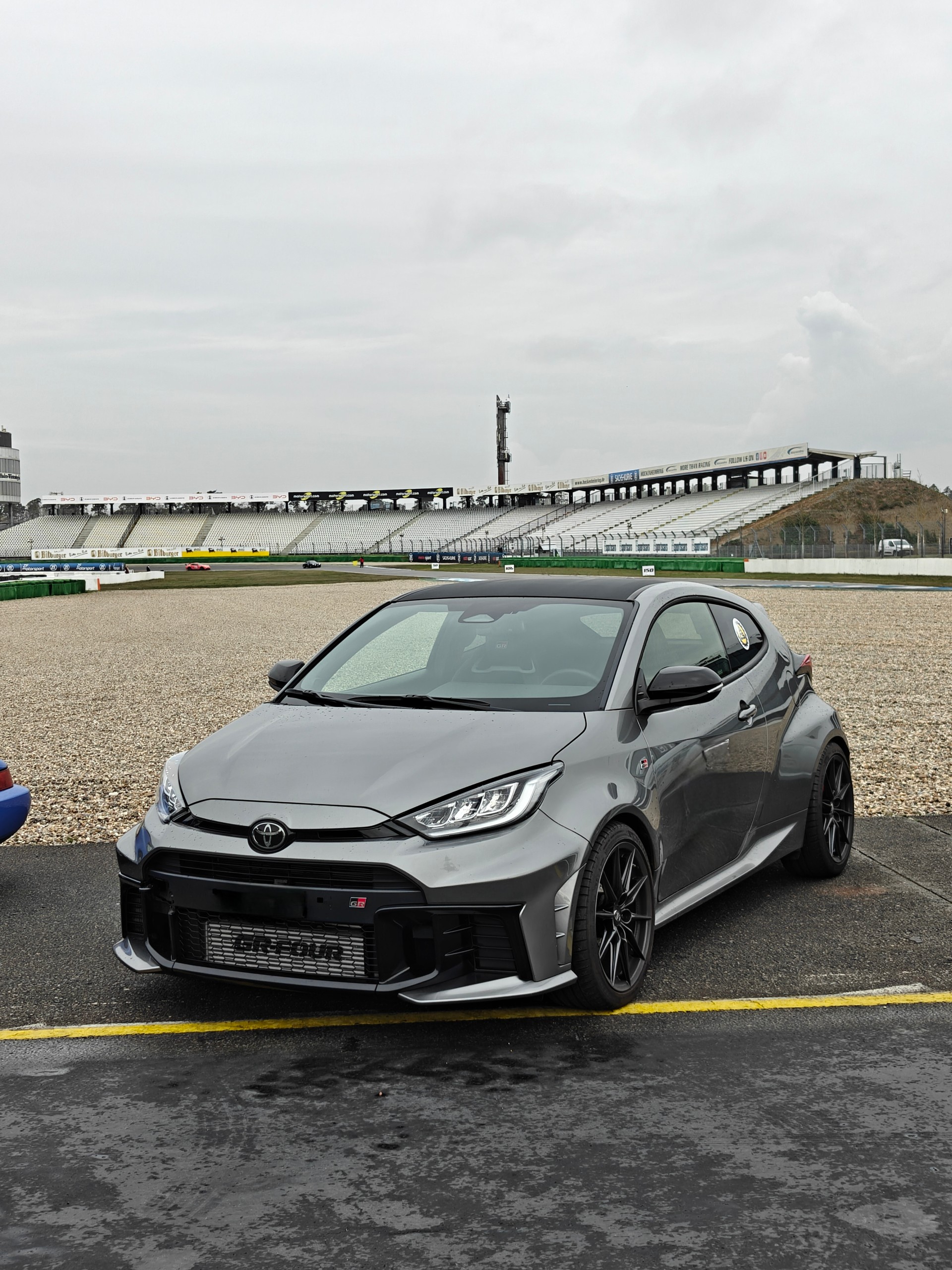 TOYOTA 1.6 Turbo Sport 4x4-image-0