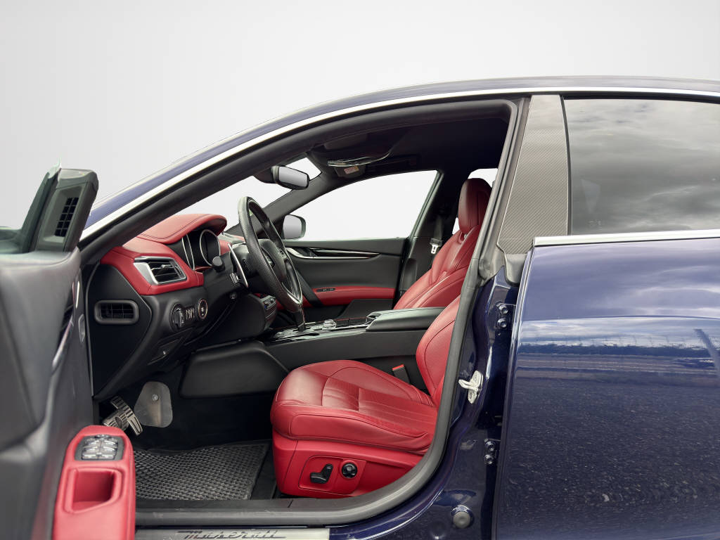 MASERATI GHIBLI S Q4 3.0 V6-image-8
