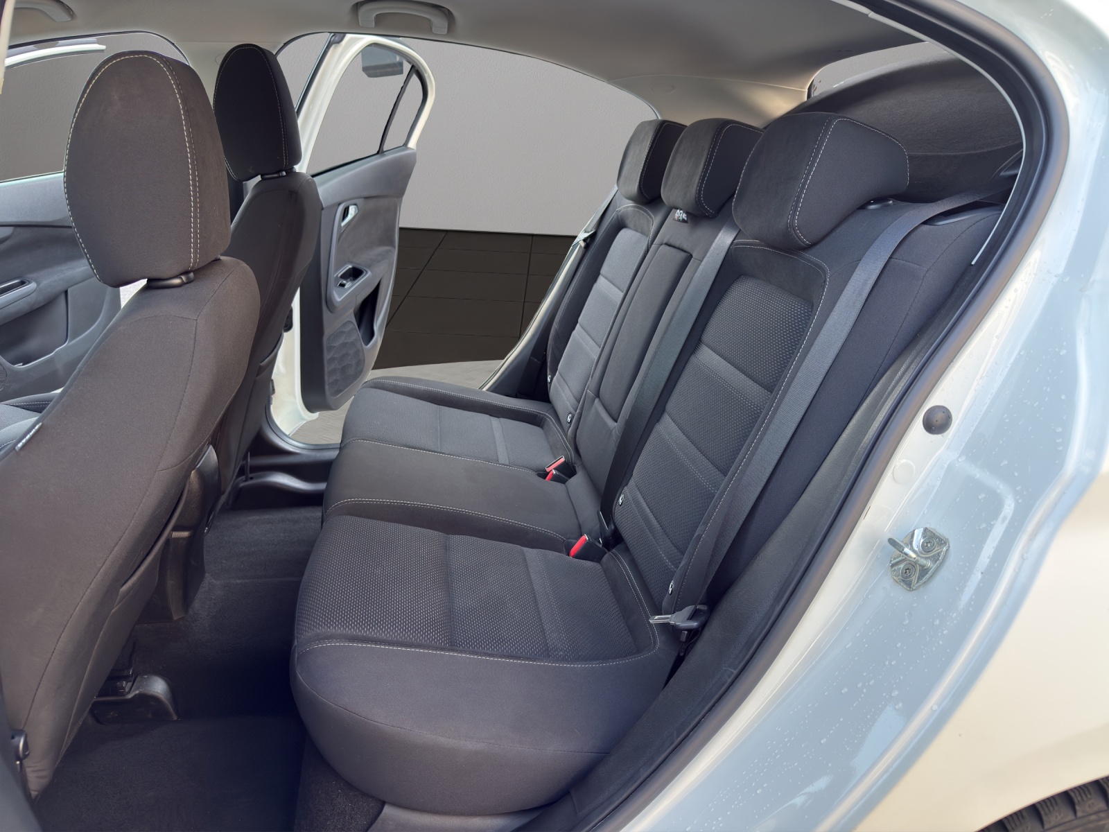 FIAT Tipo 1.6MJ Lounge DCT-6-image-12