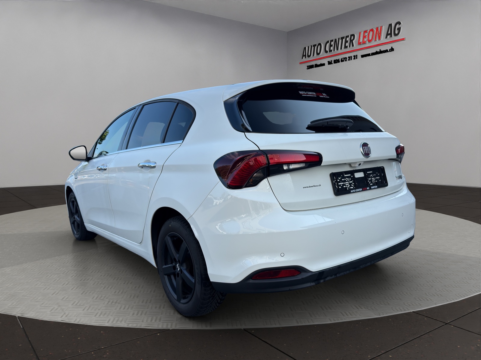 FIAT Tipo 1.6MJ Lounge DCT-6-showroom-element-3
